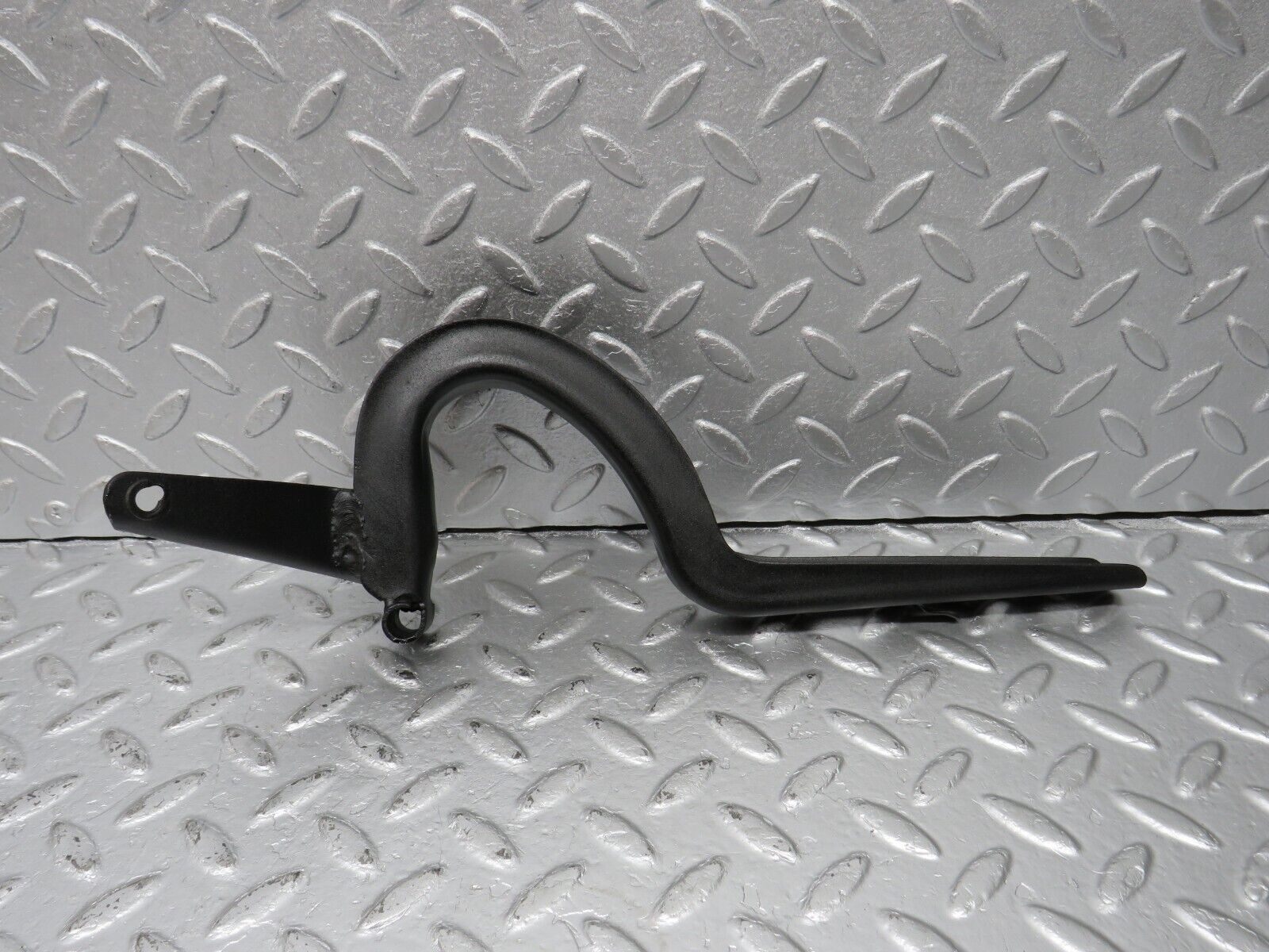 40539 Mercedes-Benz W123 300D Trunk Boot Lid Hinge Right Side 1237500287