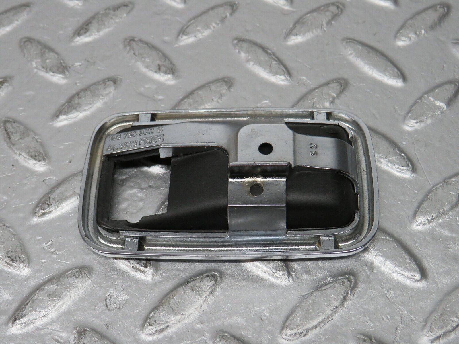 0550 Mercedes-Benz W123 230E Chrome Frame For Door Opener Right 1087660611