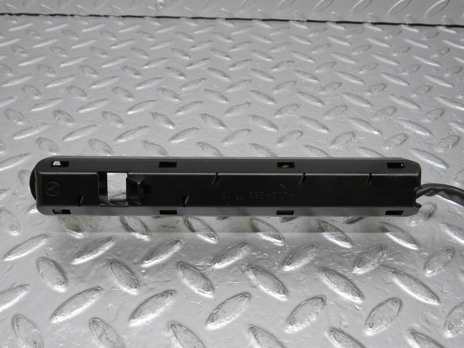 32566 Mercedes-Benz S124 300TE Wagon Tail Light Bulb Holder