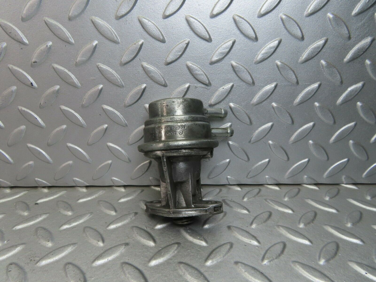 8828 Mercedes-Benz W124 Fuel Pump 0020916801