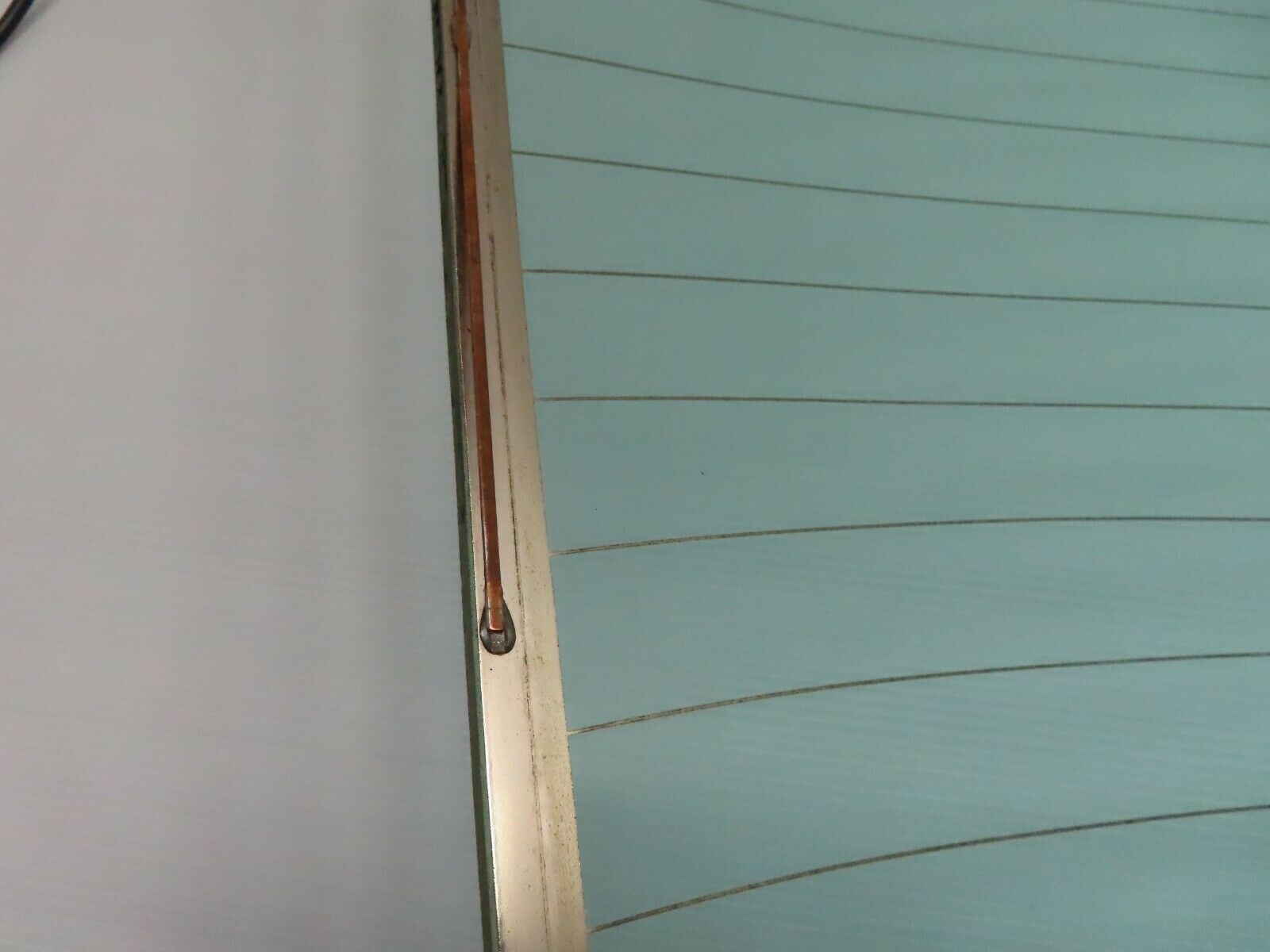 7964 Mercedes-Benz W115 220D Rear Windscreen