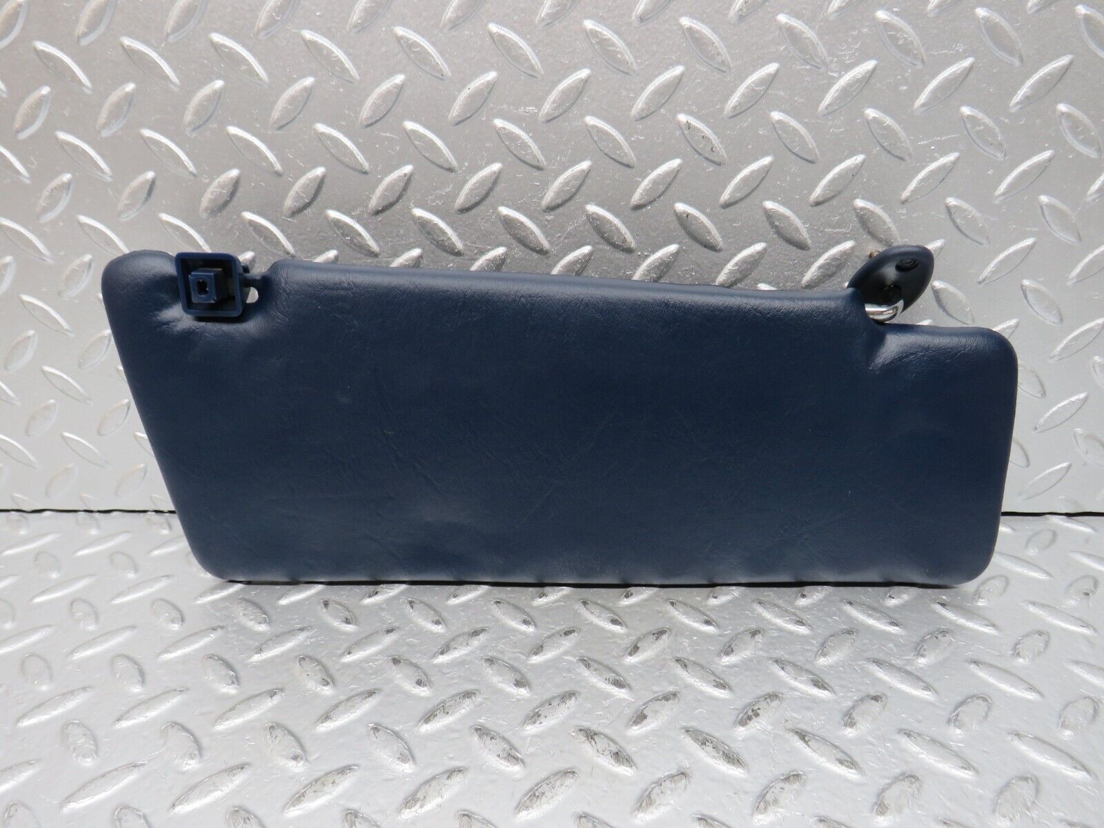 31952 Mercedes-Benz W123 230E Sun Visor Left Side Blue