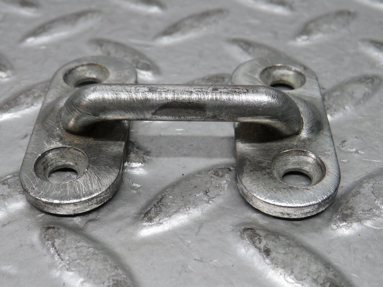 28537 Mercedes-Benz S123 240D Wagon Tailgate Trunk Lock Latch 1237400032