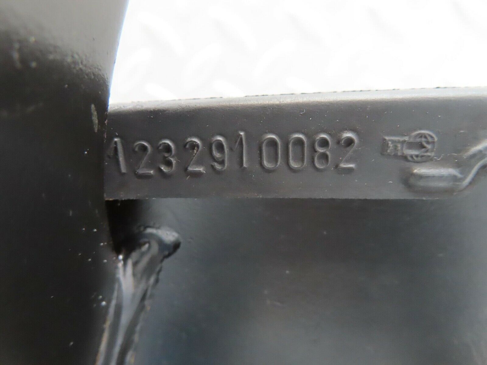 16011 Mercedes-Benz W123 280E Brake Pedal With Rubber 1232910082