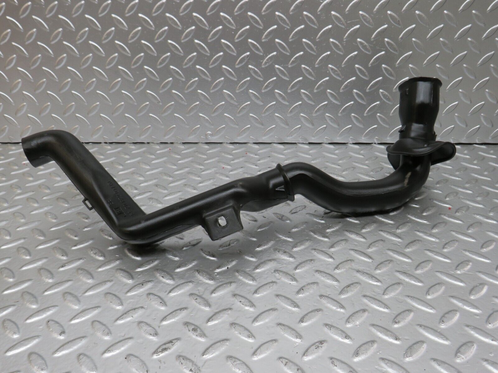 24736 Mercedes-Benz W140 S320 Engine Bay Water Drain Right Side 1406280478