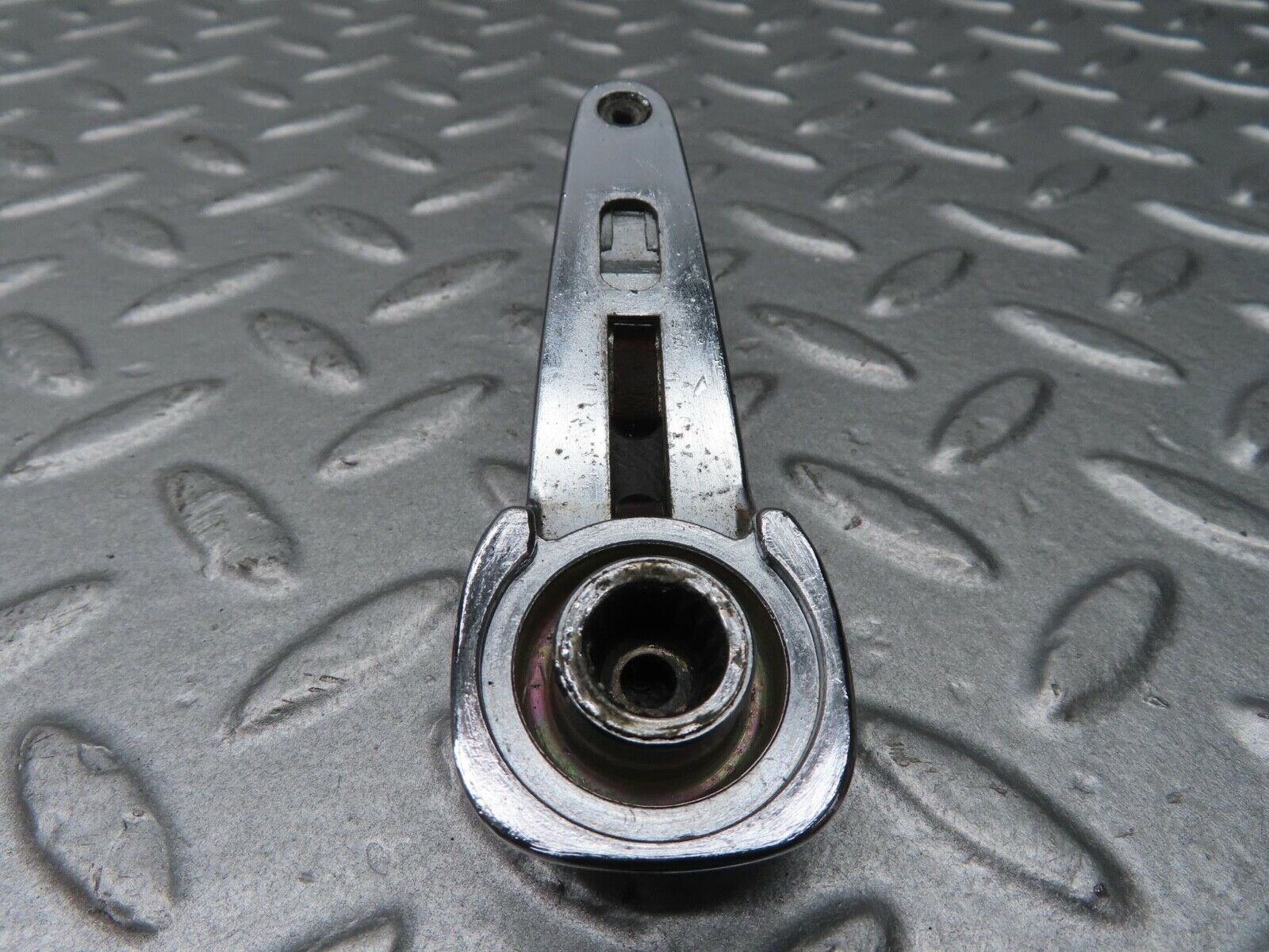 13125 Mercedes-Benz W111 220S Window Lifter Crank Handle