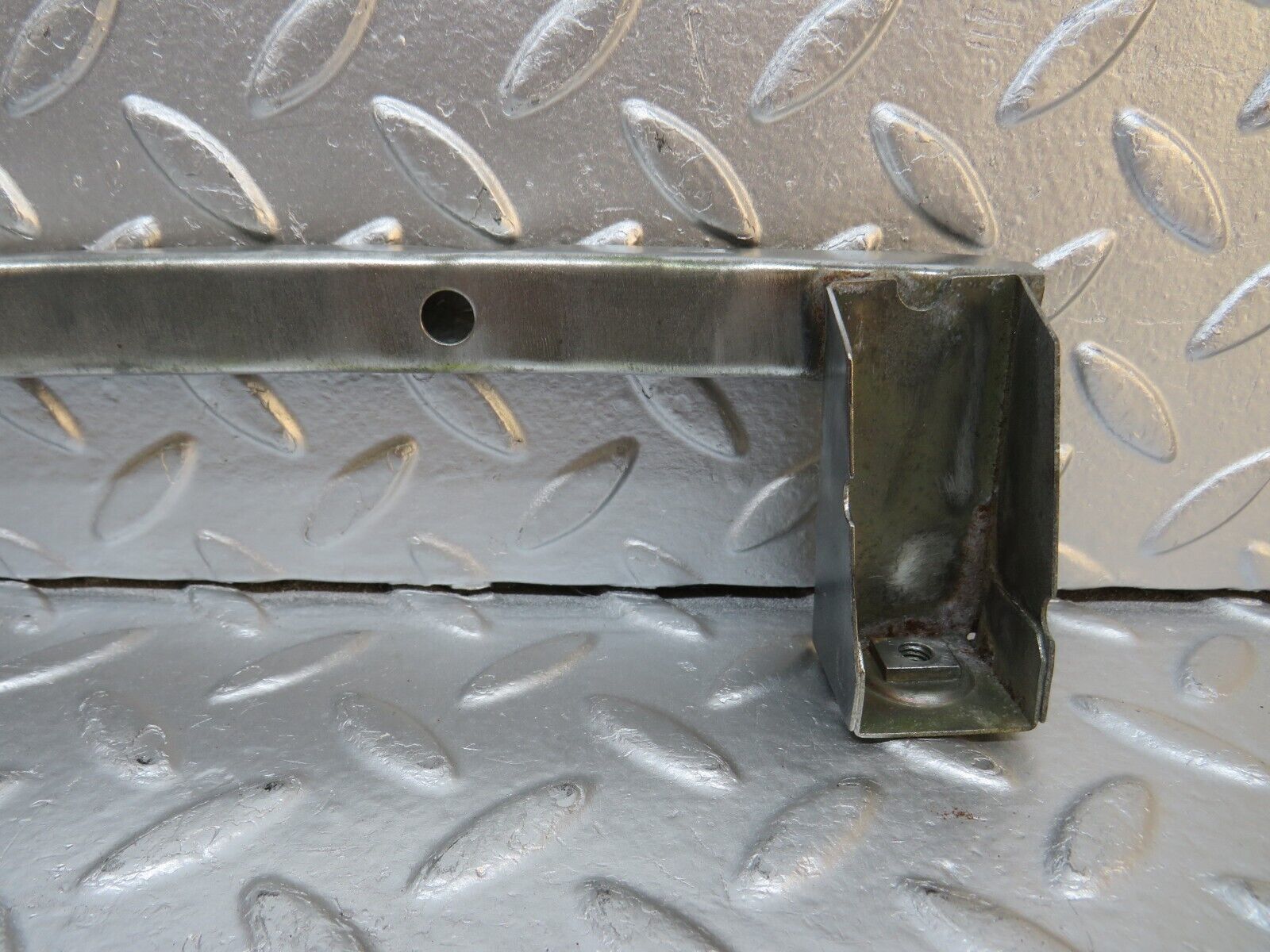 30993 Mercedes-Benz W123 200D Rear Right Door Window Channel