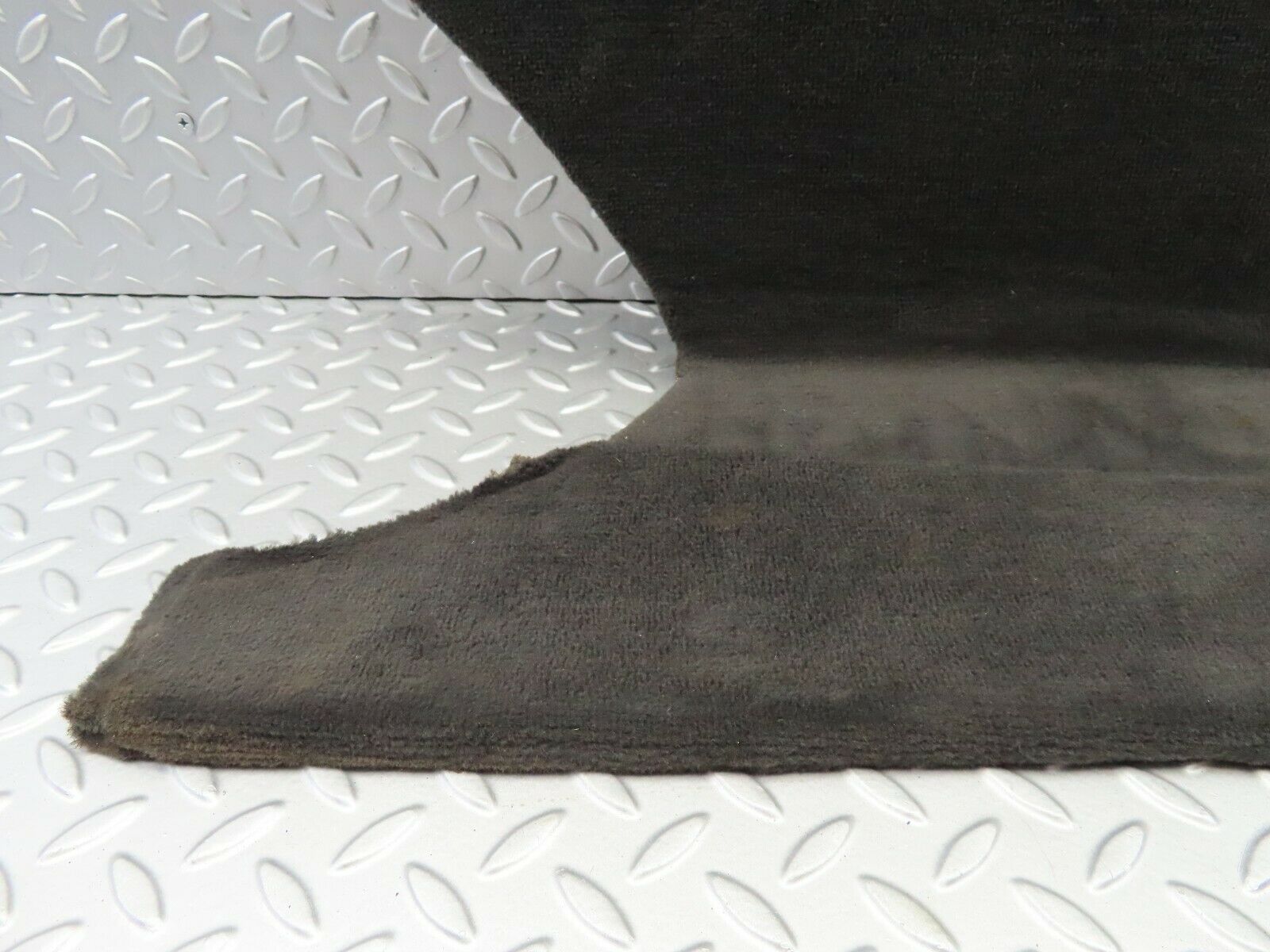 6664 Mercedes-Benz S124 E220 Wagon Rear Right Boot Cover Panel