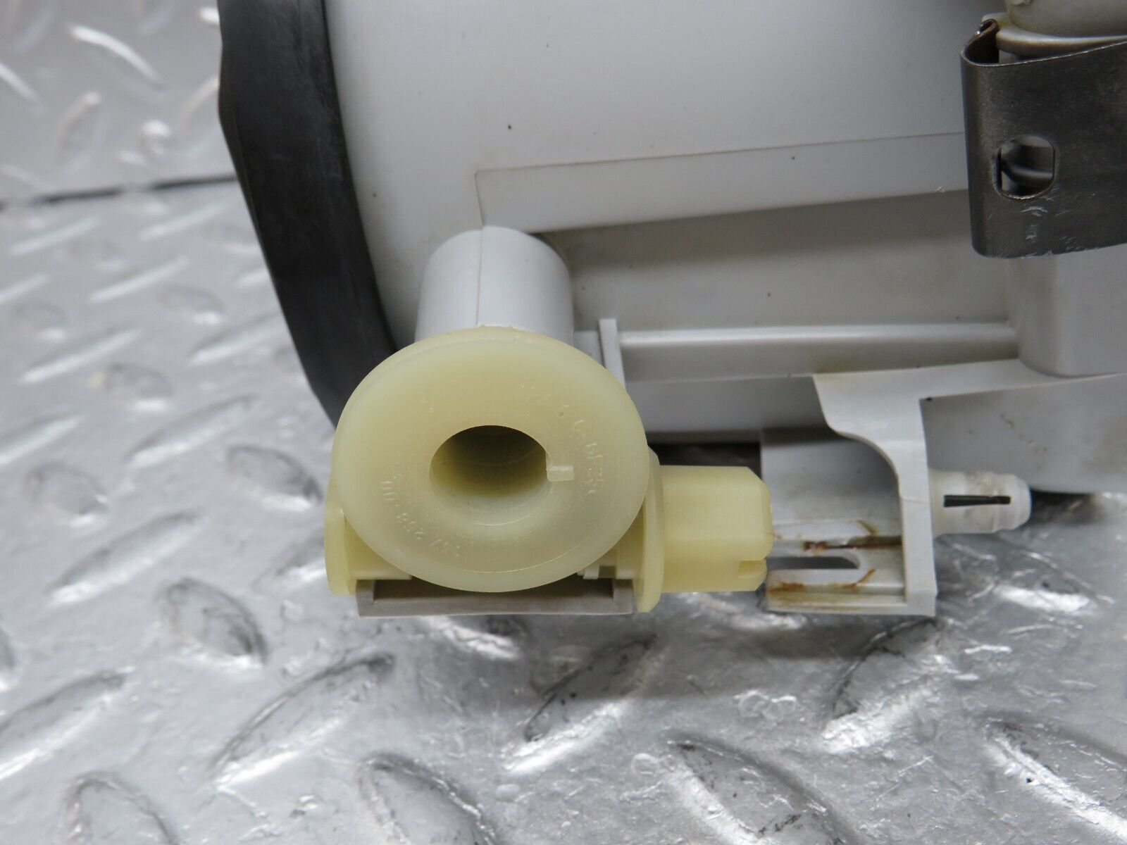 34841 Mercedes-Benz W210 320E Front Right Fog Light Hella 1708200256