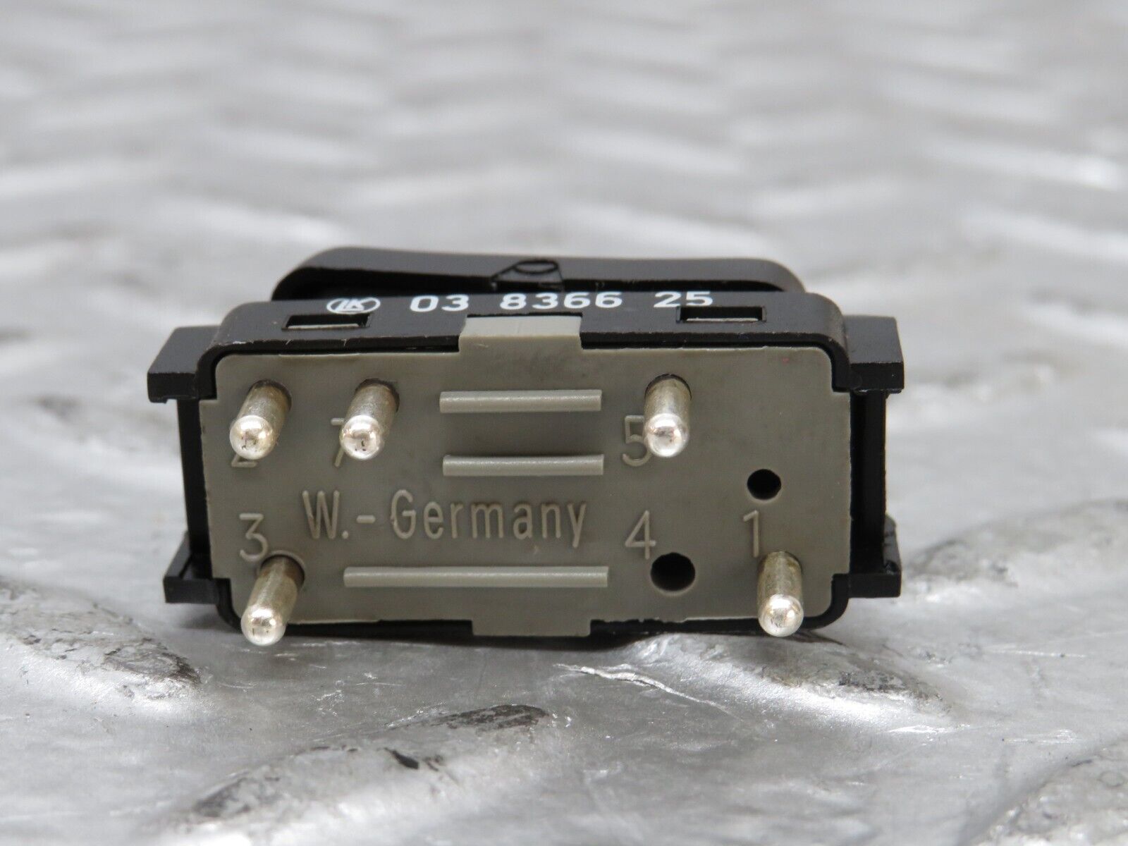 27554 Mercedes-Benz S124 300TE Wagon Windscreen Wiper Switch 1248210151