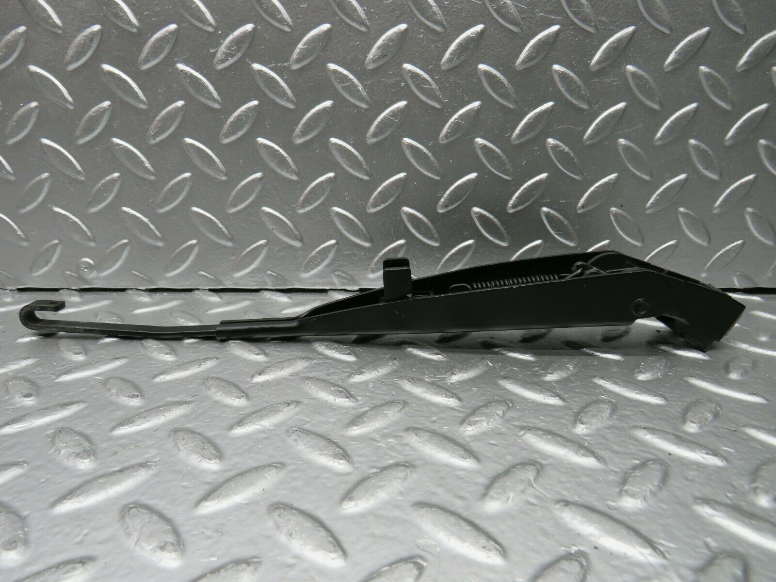 22483 Mercedes-Benz C124 E220 Coupe Wiper Arm
