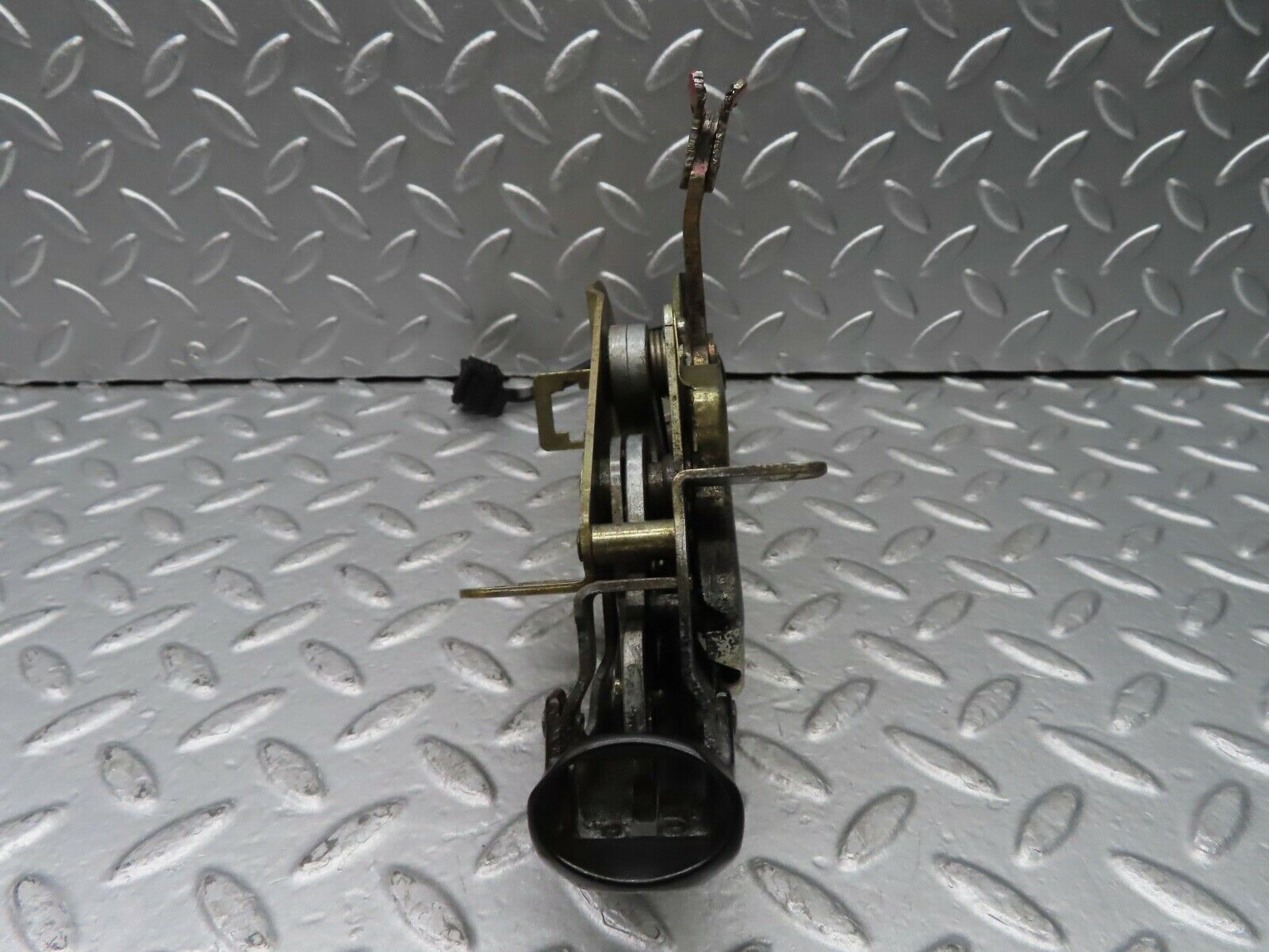 20150 Mercedes-Benz R129 300SL Coupe Rear Right Roof Lock Mechanism 1298001274