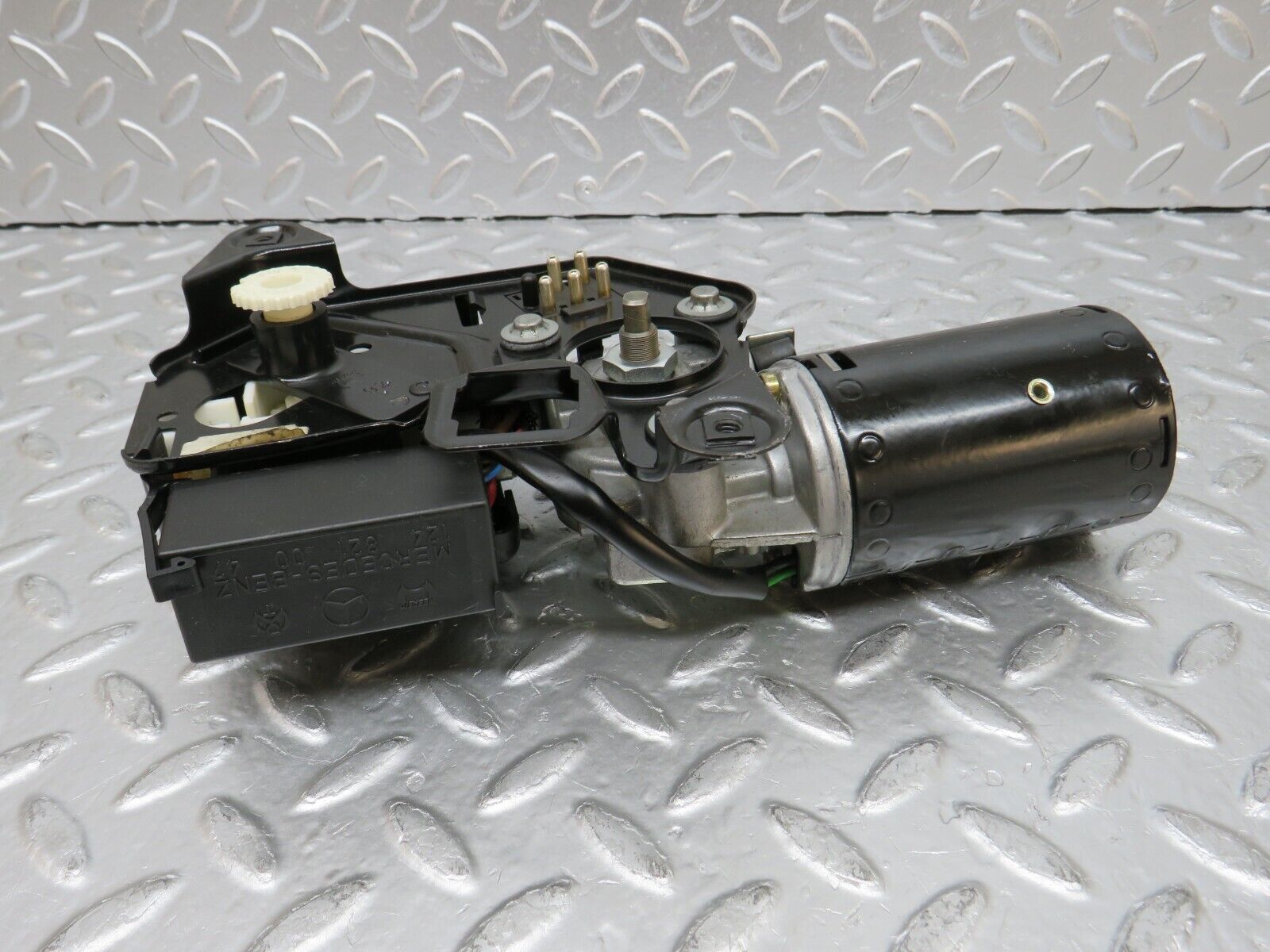 30473 Mercedes-Benz W124 230E Sunroof Motor Webasto With Relay 1248210047