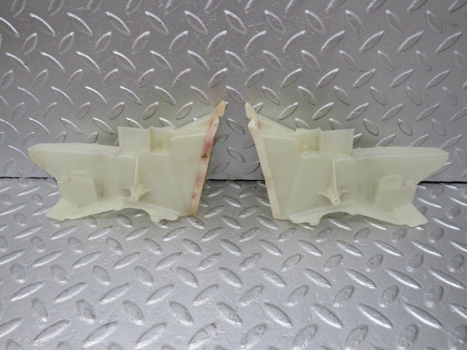 34705 Mercedes-Benz W210 320E Front Door Lock Cover Pair 2027231408 2027231308