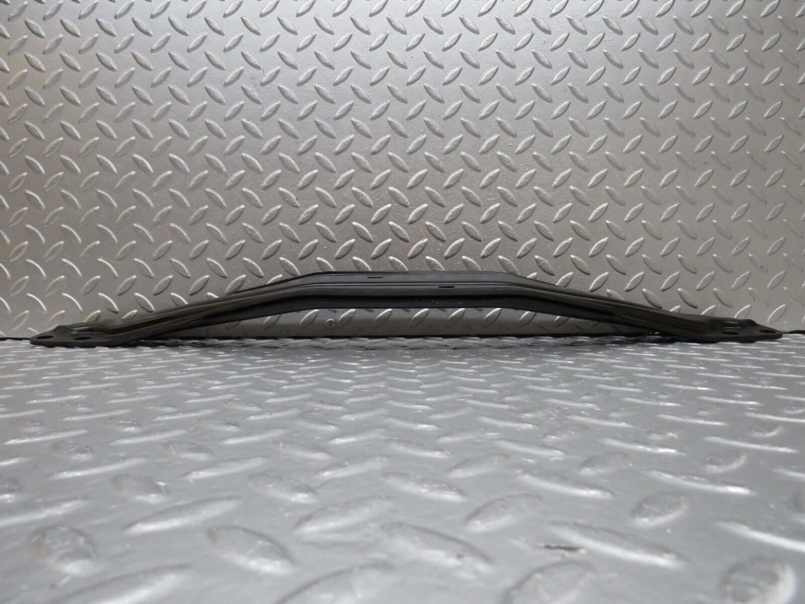 34650 Mercedes-Benz C126 380SEC Coupe Gearbox Mount Bracket