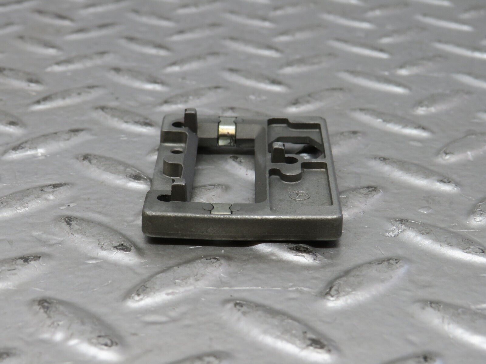 27775 Mercedes-Benz S124 300TE Wagon Rear View Mirror Bracket