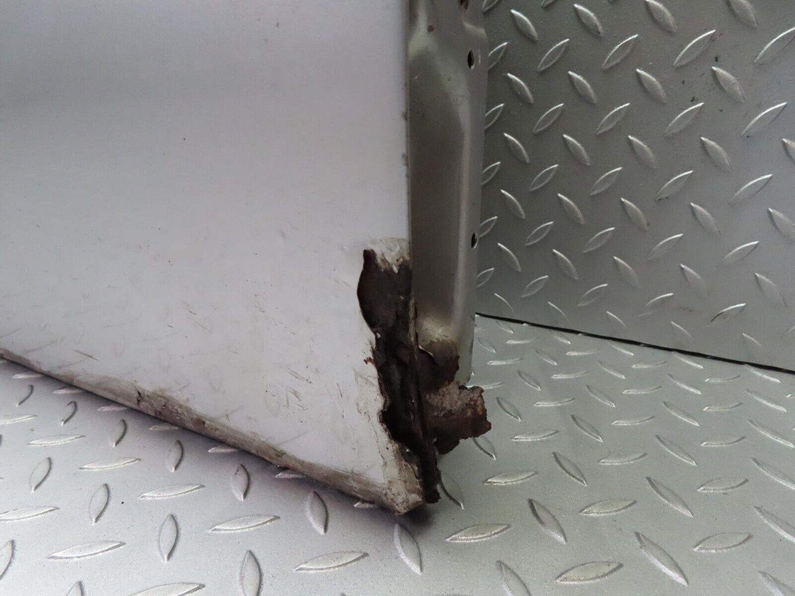 12552 Mercedes-Benz W108 280SE 3.5 Rear Right Door