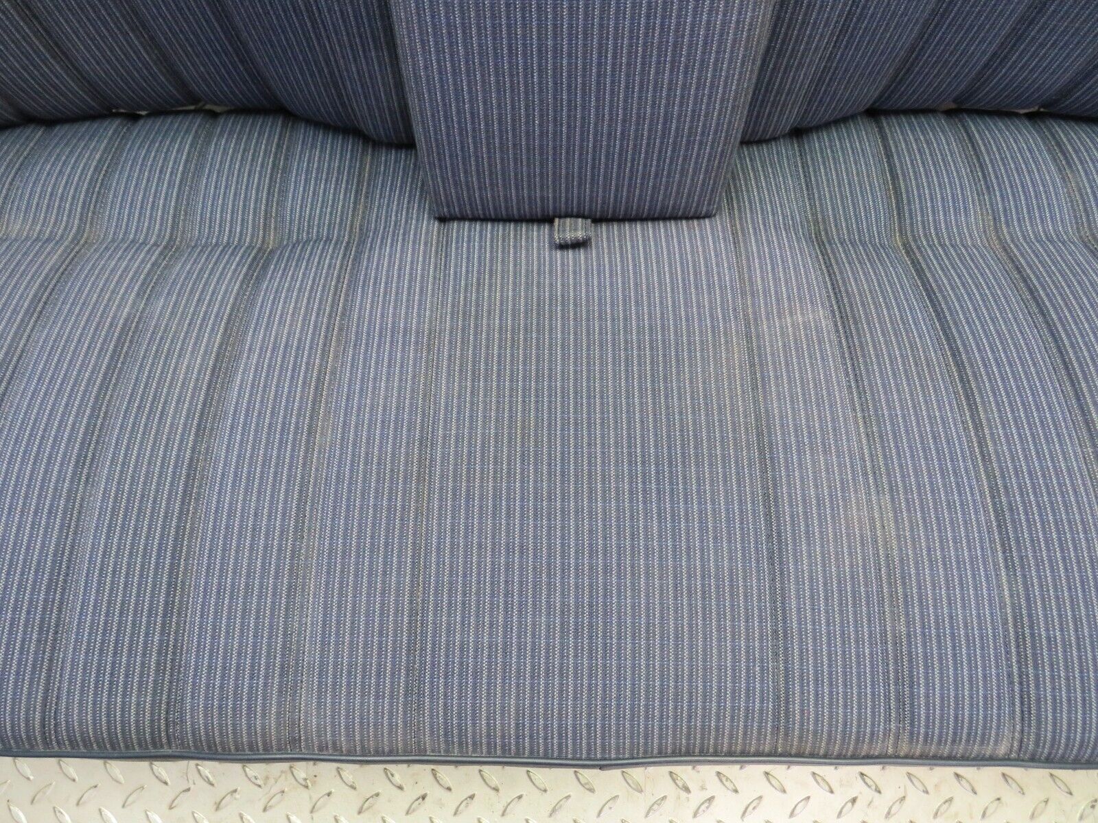 26968 Mercedes-Benz W123 240D Rear Seat Blue