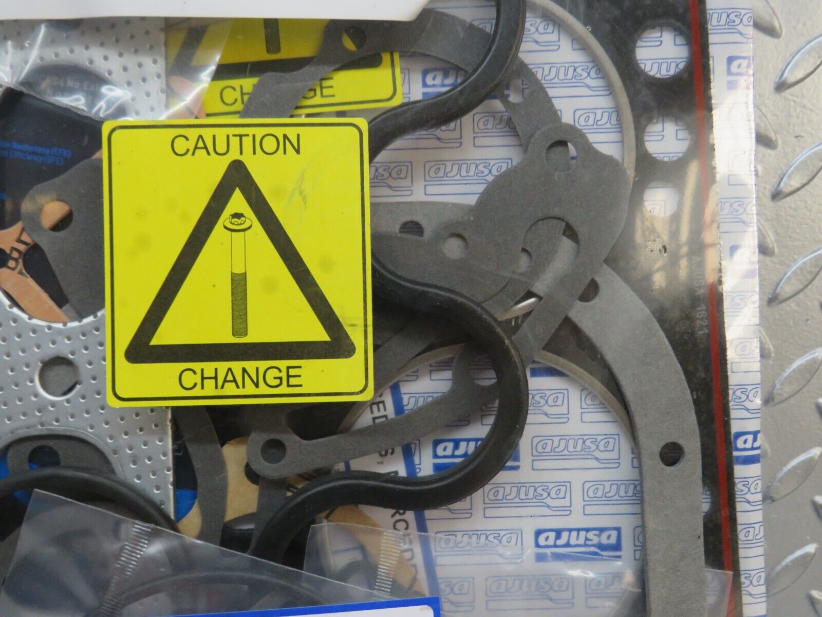 28349 Mercedes-Benz S123 240D Wagon Engine Gasket Set 50012600