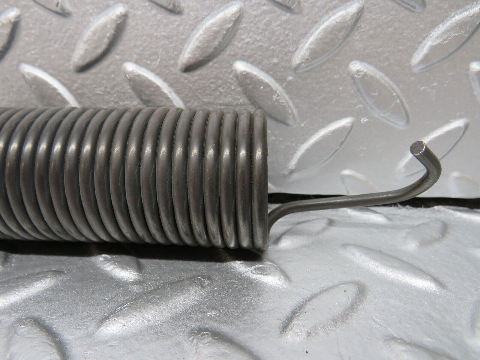 34028 Mercedes-Benz W124 260E Trunk Lid Hinge Spring