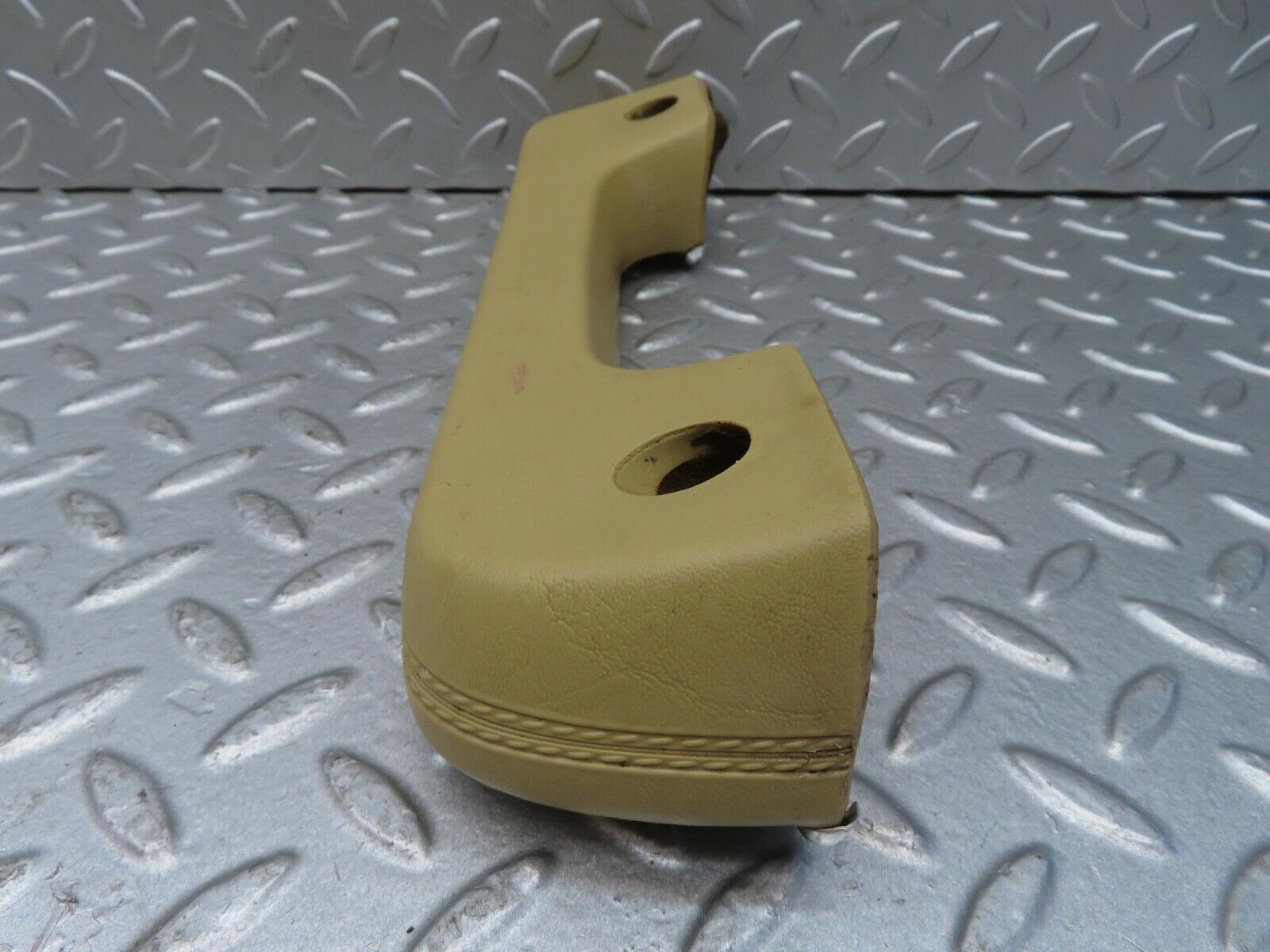 13454 Mercedes-Benz W123 200 Interior Door Handle Rear Left Cream 1239701901