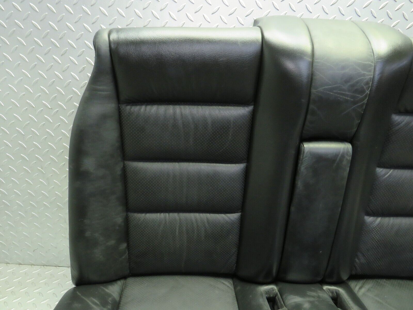 37878 Mercedes-Benz A124 320E Cabriolet Rear Seat Leather Black 1249203116