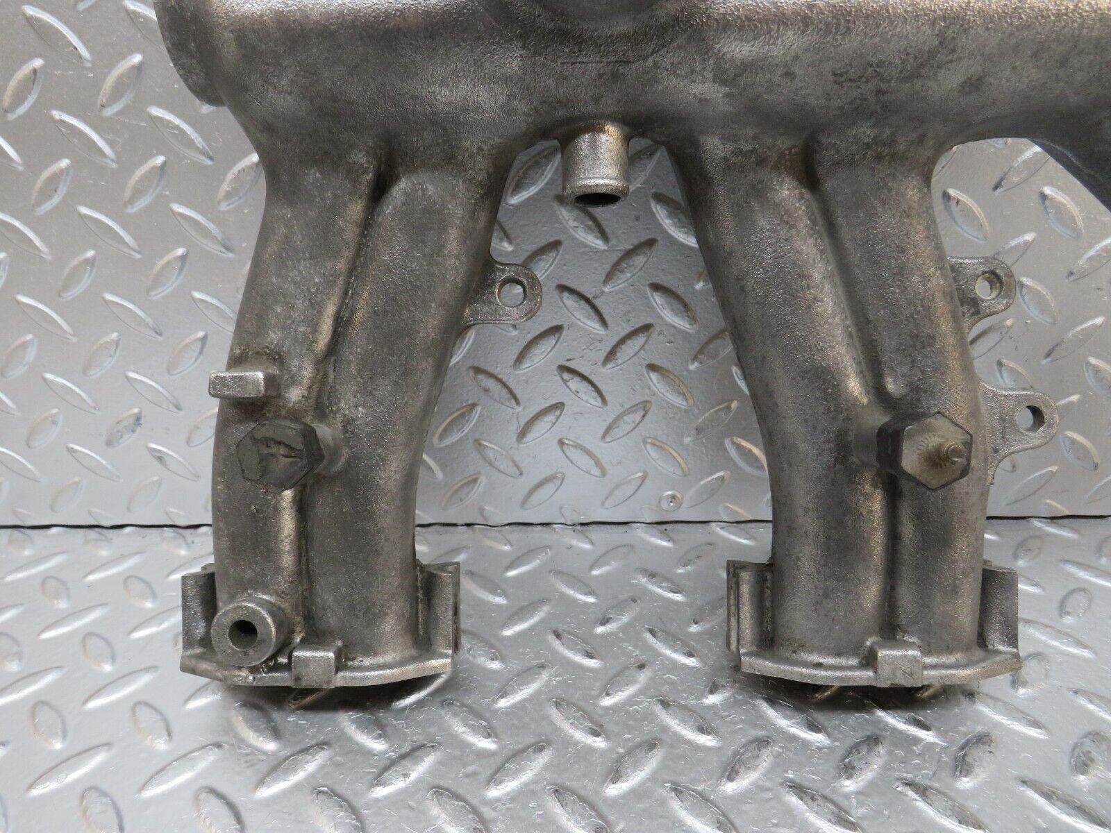 0229 Mercedes-Benz W123 300D Intake Manifold 6171410701