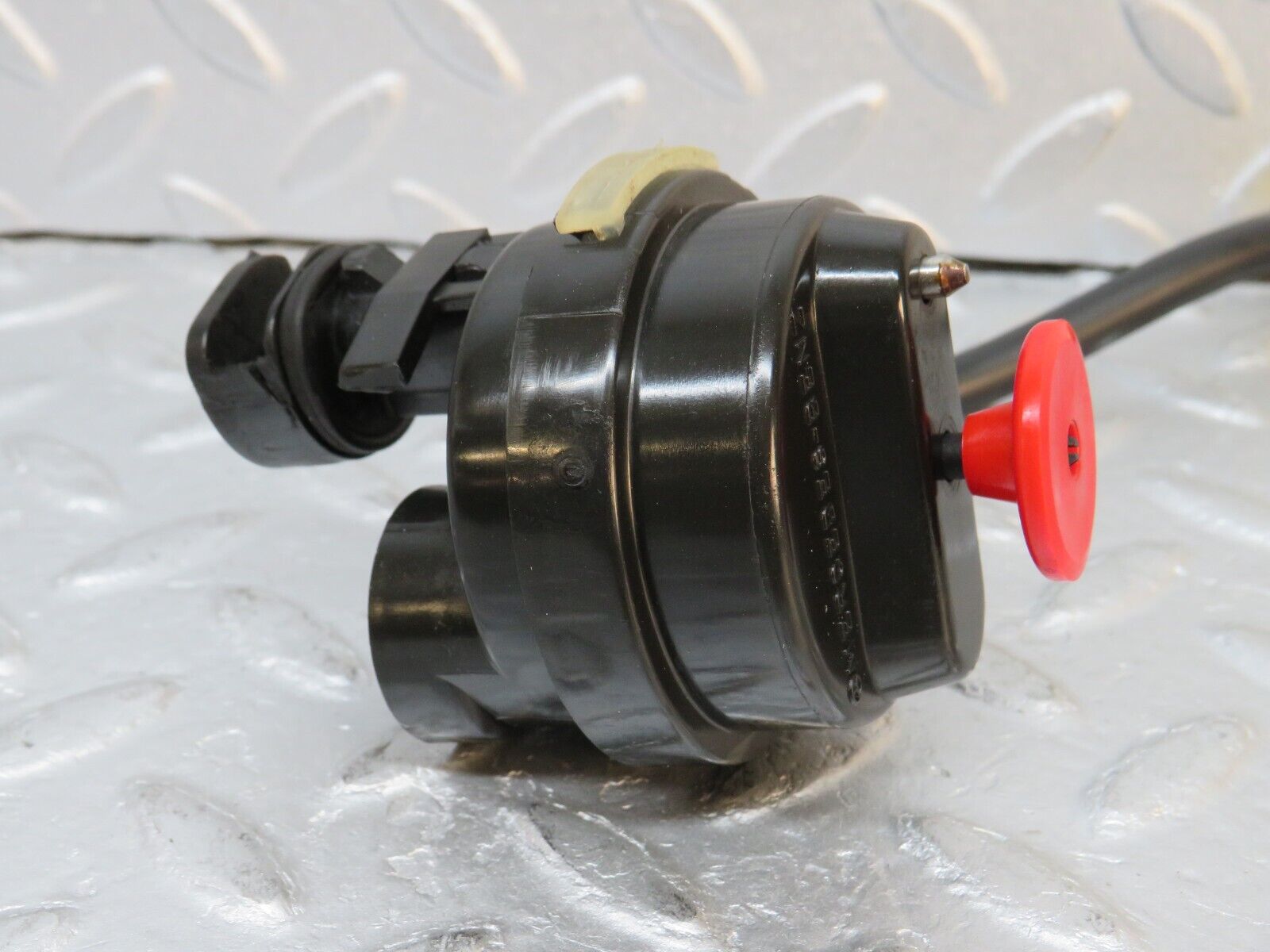 38265 Mercedes-Benz R129 280SL Coupe Fuel Tank Flap Cap Vacuum Actuator