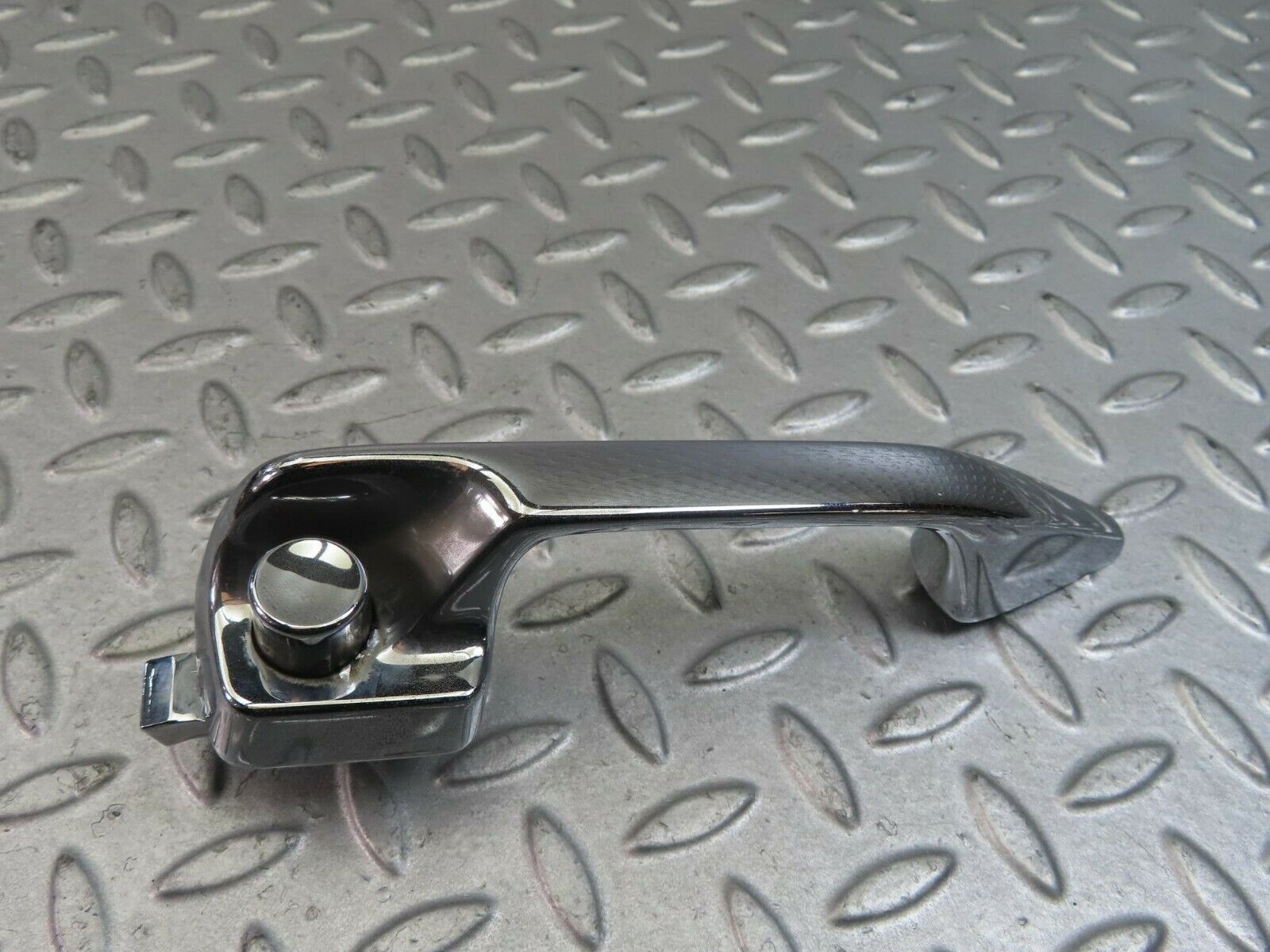 8795 Mercedes-Benz W115 Chrome Door Handle Rear Right 1157660401