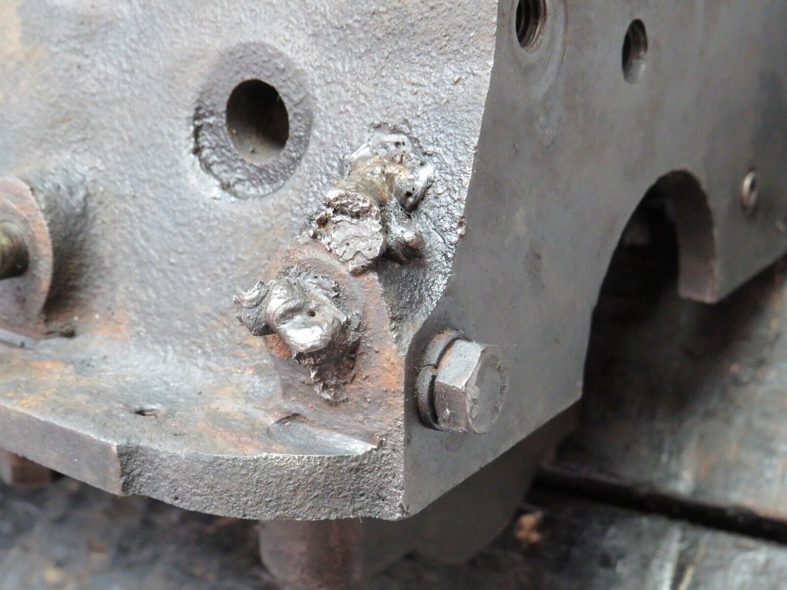 0346 Mercedes-Benz W123 220D Engine Block 6150111101