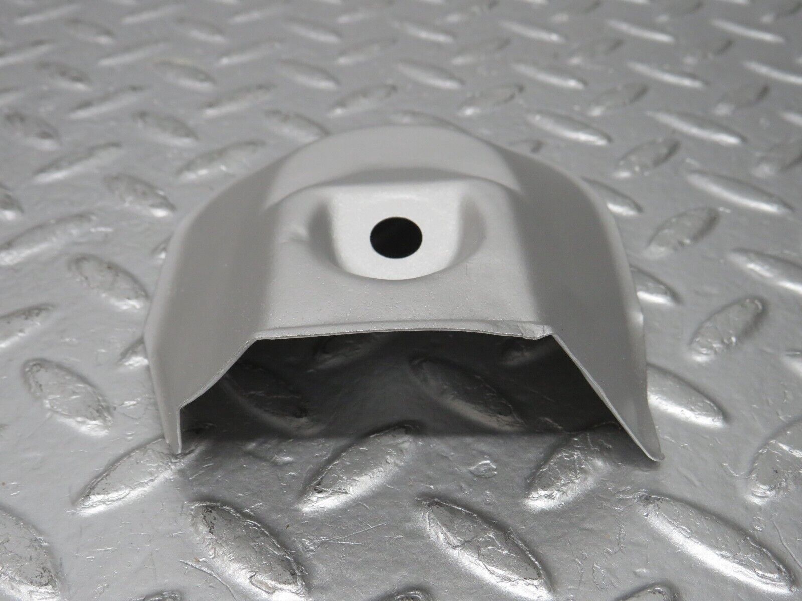 32665 Mercedes-Benz S124 300TE Wagon Engine Mount Bracket Heat Shield