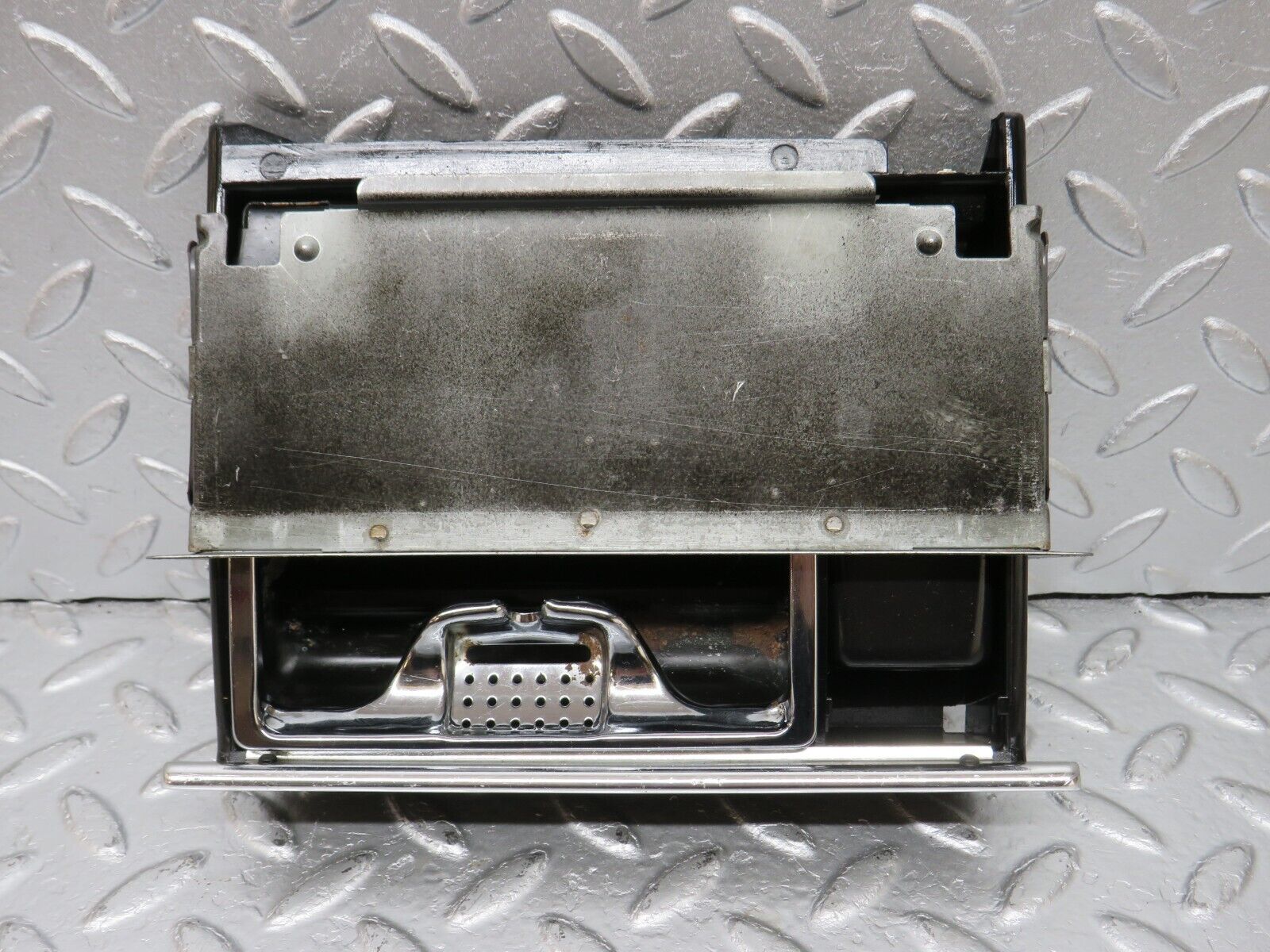 34359 Mercedes-Benz C126 380SEC Coupe Centre Console Ashtray Wood Finish