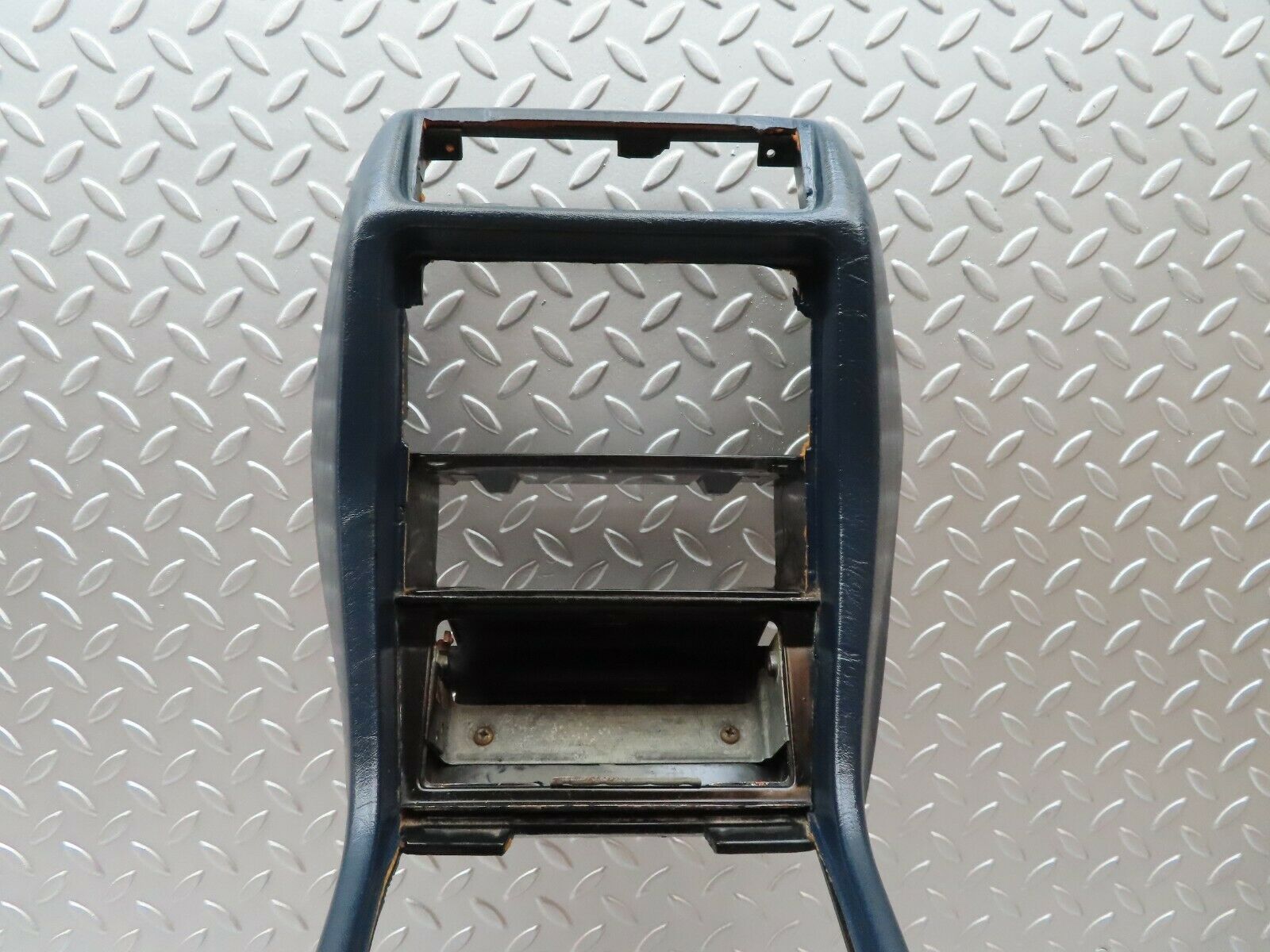 4436 Mercedes-Benz W123 230E Centre Console Blue