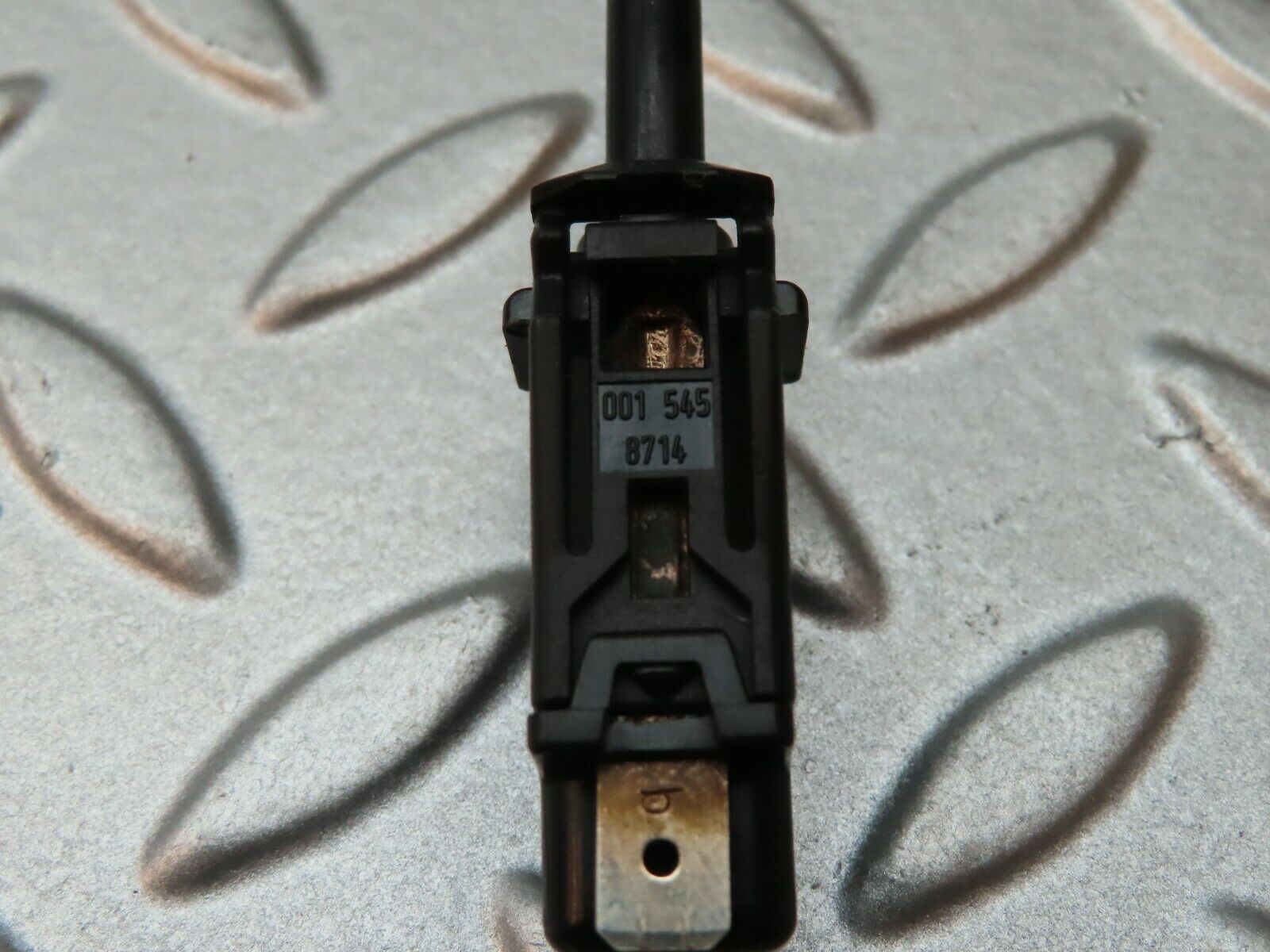 4208 Mercedes-Benz V123 240D LWB Door Contact Switch 0015458714