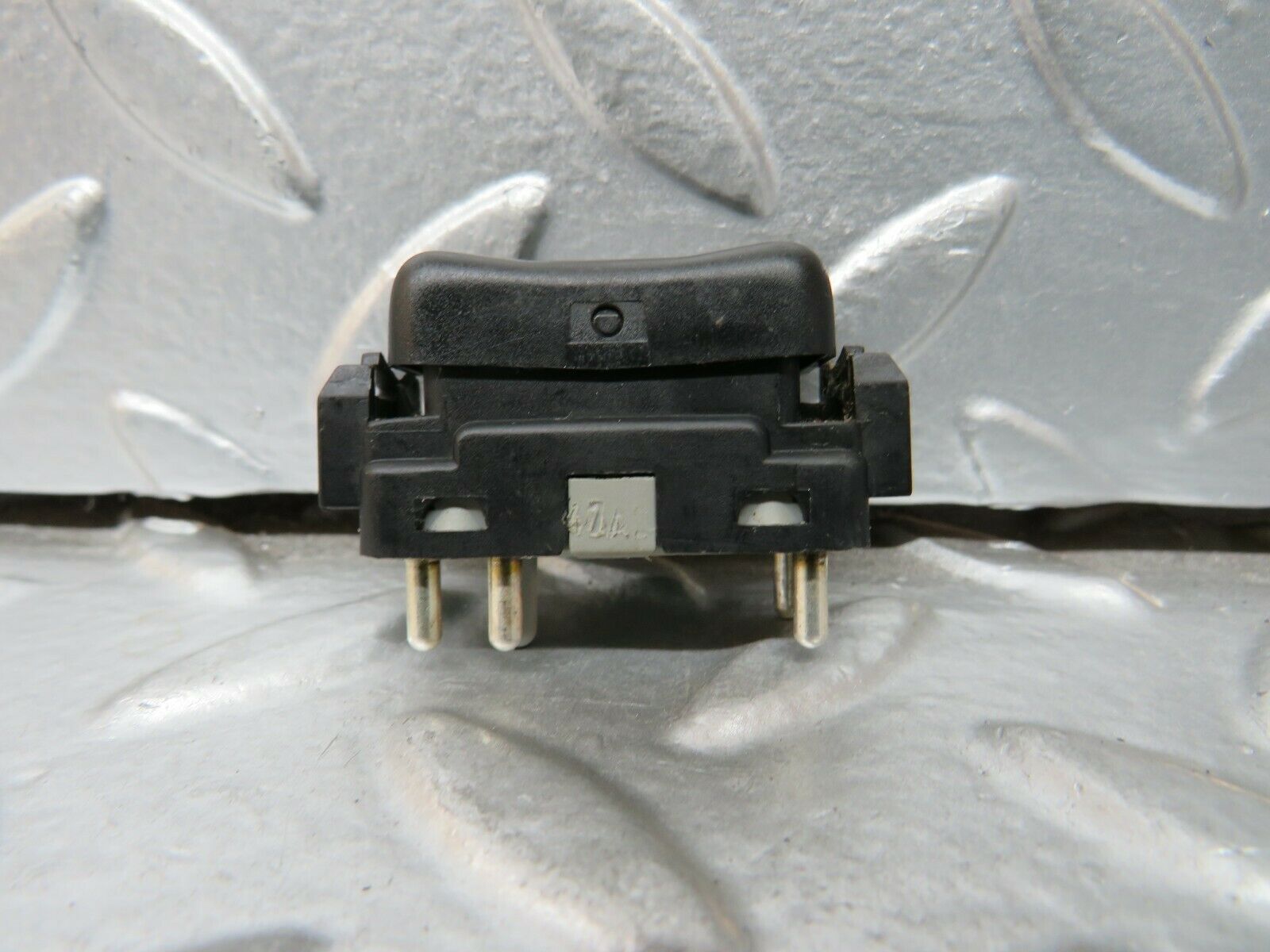 24290 Mercedes-Benz S124 220TE Electric Window Switch Left Side 1248209310