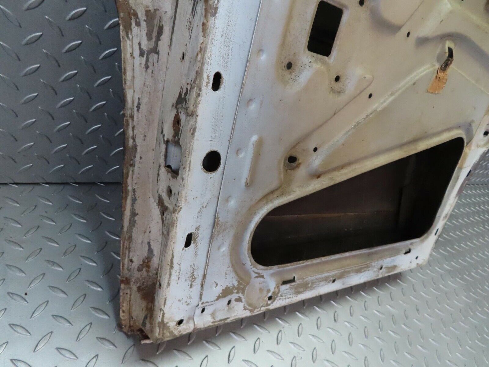 12553 Mercedes-Benz W108 Rear Right Door