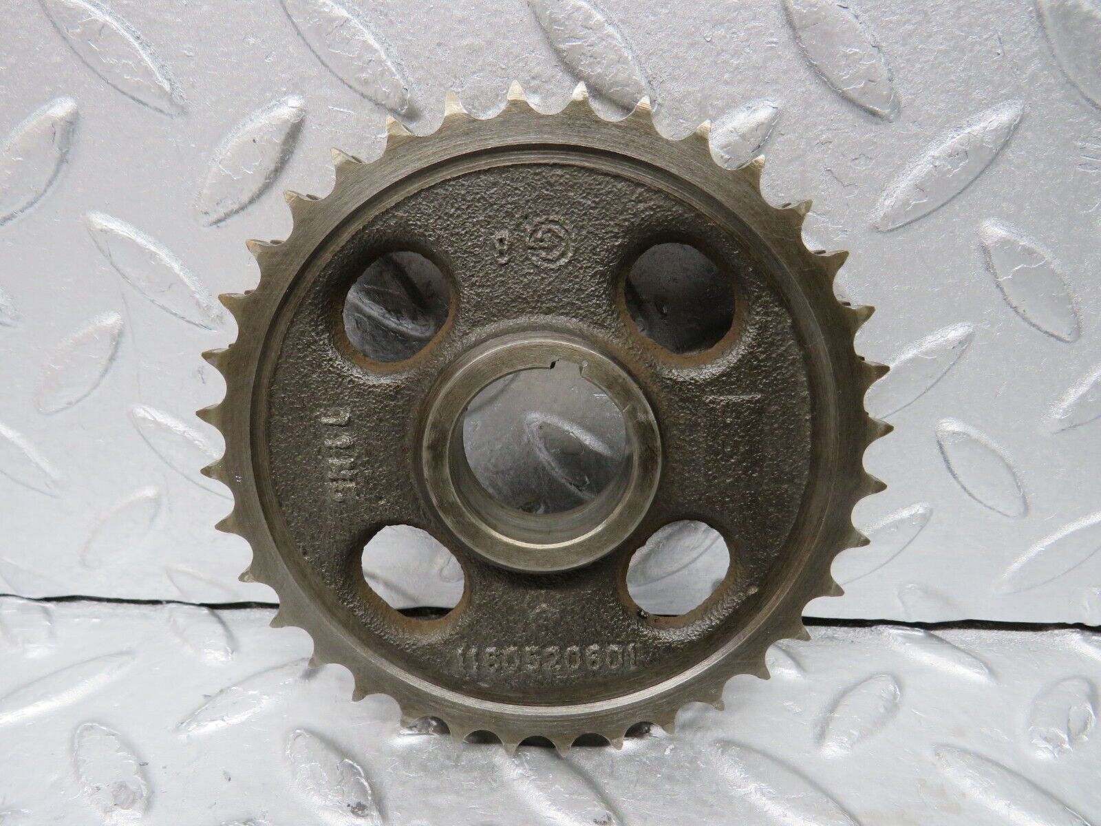 37137 Mercedes-Benz C126 420SEC Coupe Camshaft Timing Gear 1160520601