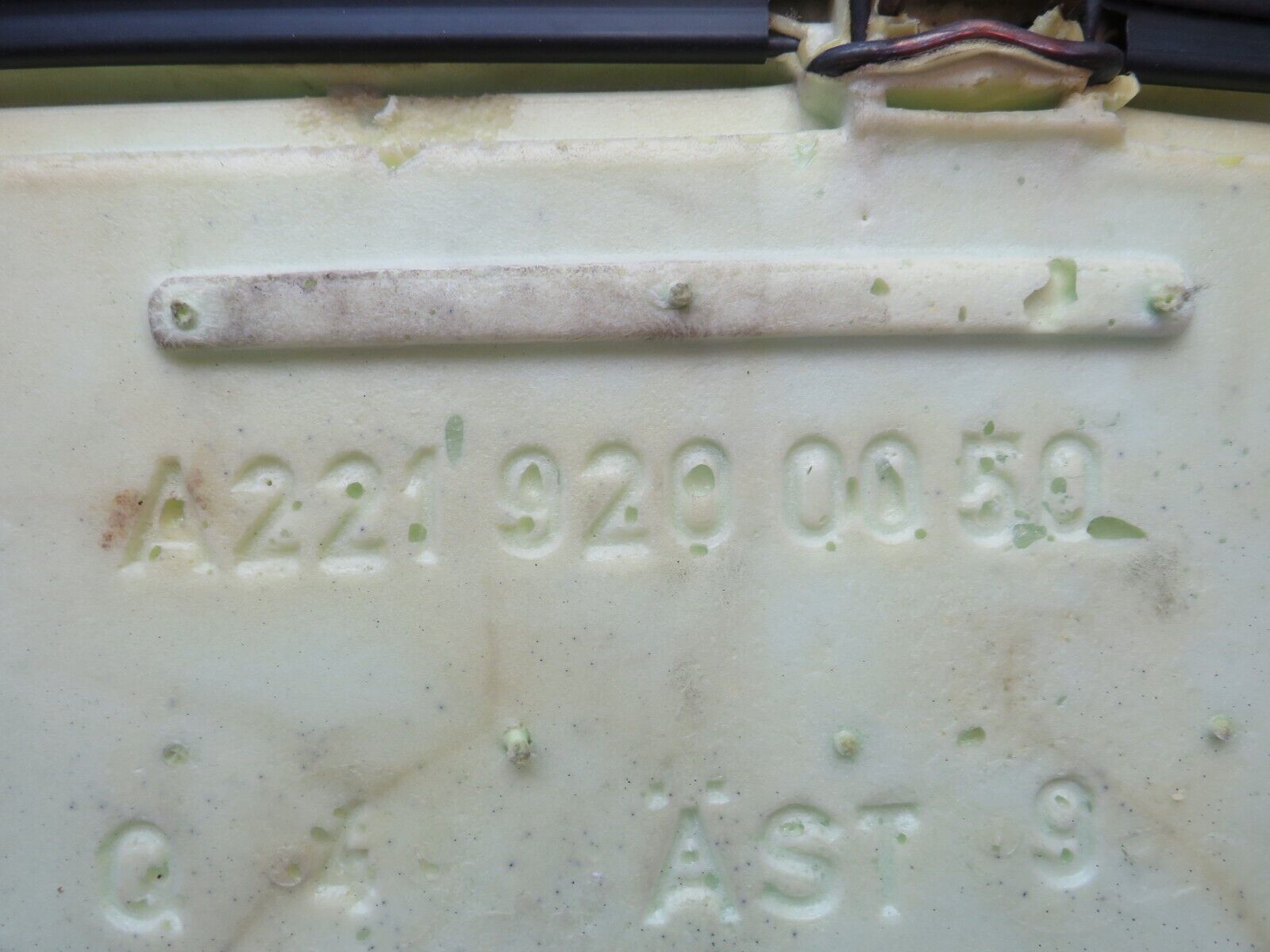 35282 Mercedes-Benz W221 Rear Seat Leather Grey 2219200050 2219200016