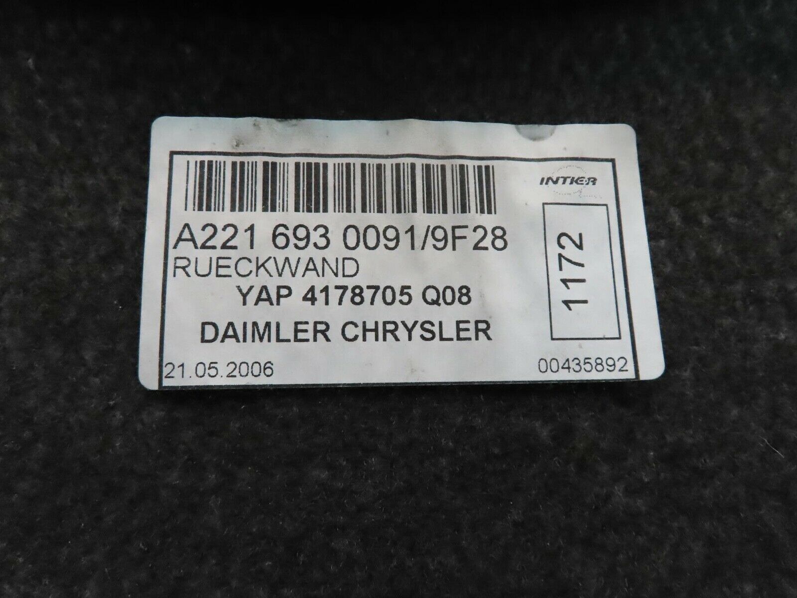 11329 Mercedes-Benz W221 S320 Boot Upper Carpet Panel 2216930091