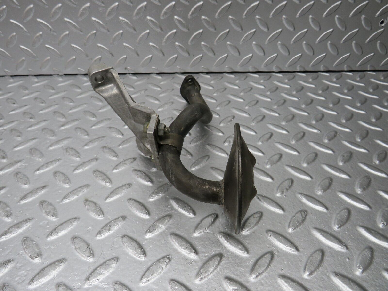 30123 Porsche 924 Oil Pump Filter 047115267