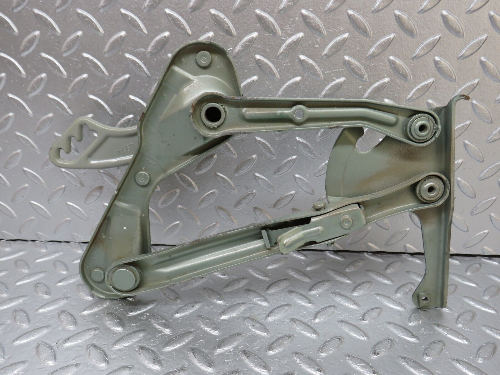 34158 Mercedes-Benz W124 260E Bonnet Hinge Left 1248870974