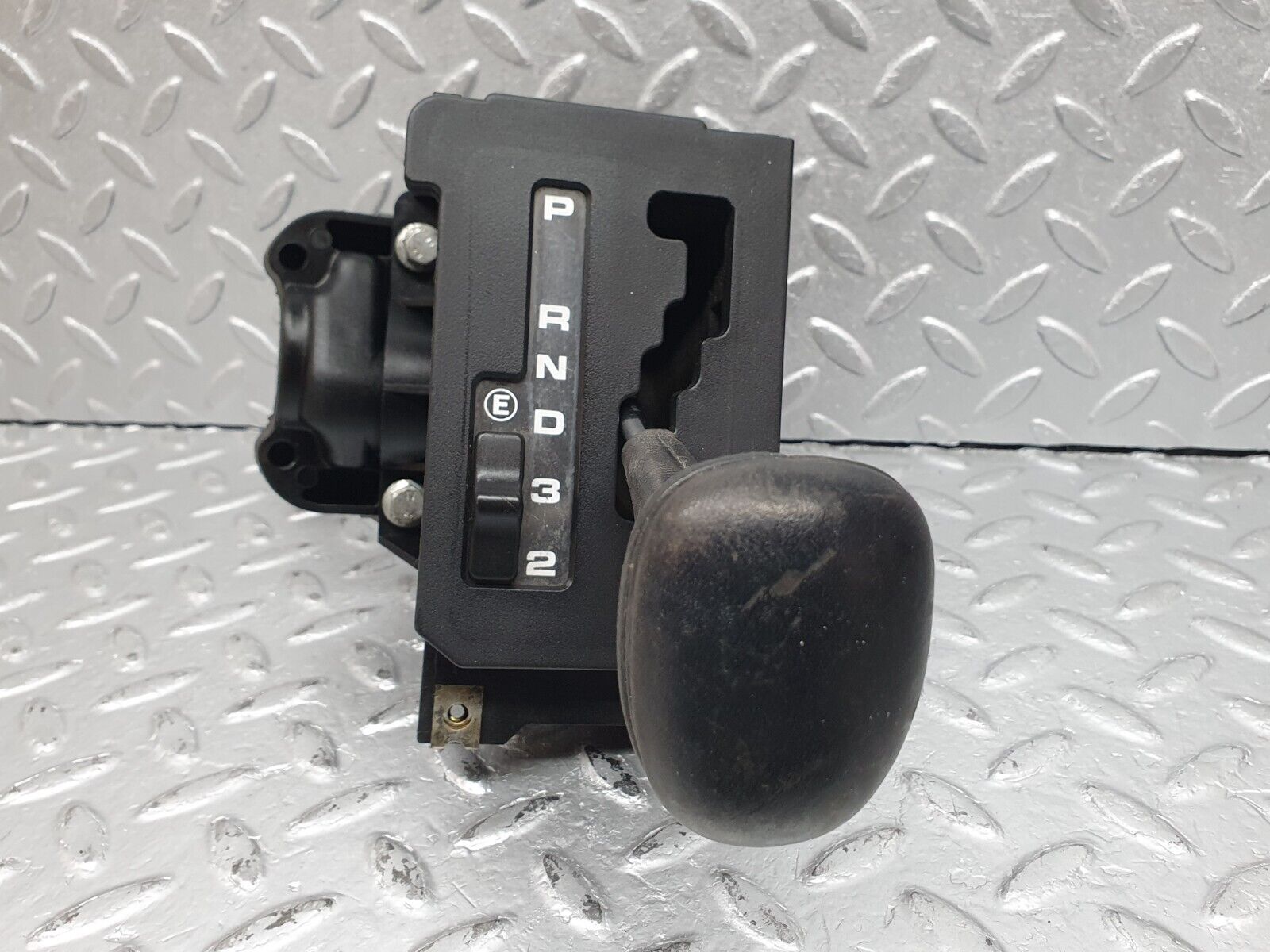 41168 Mercedes-Benz W126 300SE Gear Shift Selector 1262670740