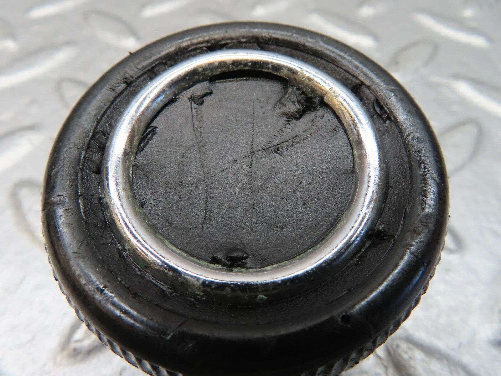 12906 Mercedes-Benz W111 220SE Vent Window Regulator Knob