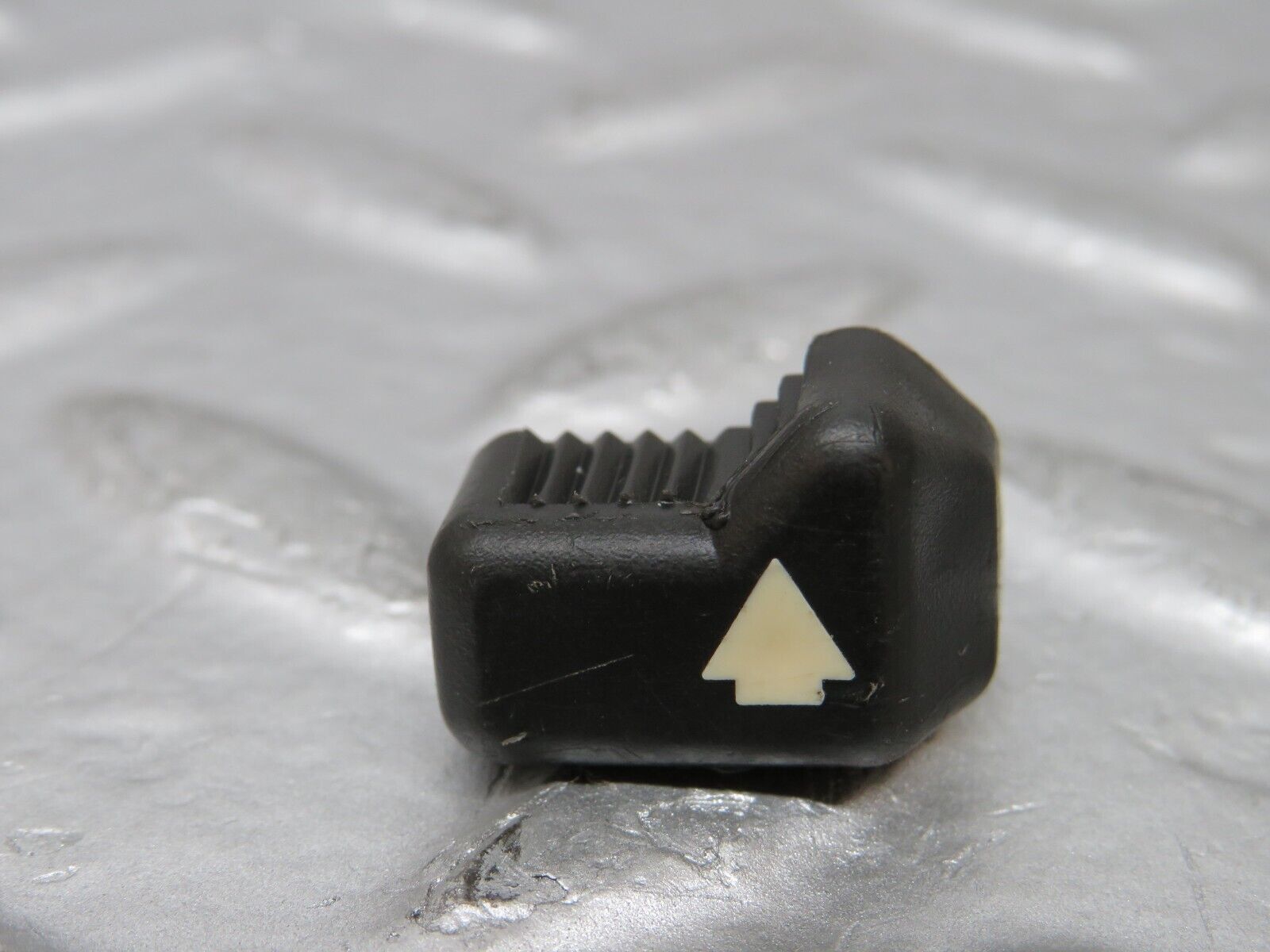 25567 Mercedes-Benz W123 200 Heater Control Knob Set