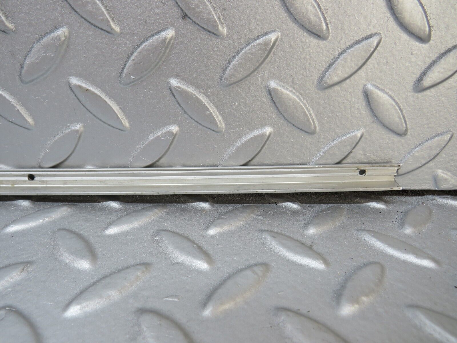 36752 Mercedes-Benz W201 190E 2.0L Sunroof Chrome Trim