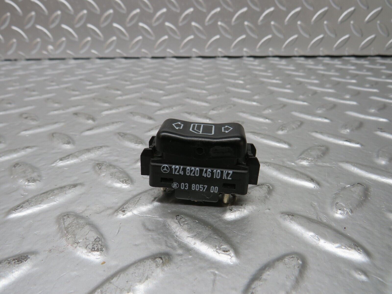 25349 Mercedes-Benz W201 190D Electric Window Switch Left 1248204610