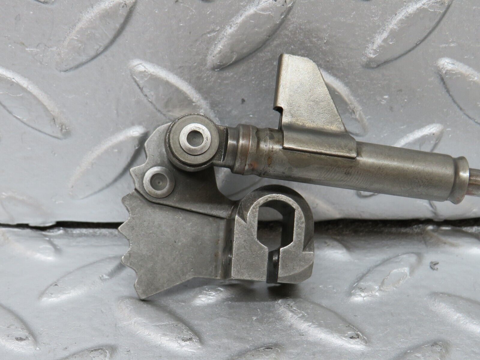 36384 Mercedes-Benz W126 420SE Automatic Gearbox Parking Gear Linkage 722.355 1262780012