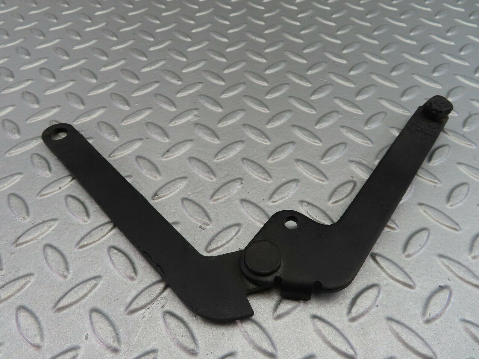 7356 Mercedes-Benz W116 450SE Bonnet Hinge Right Side