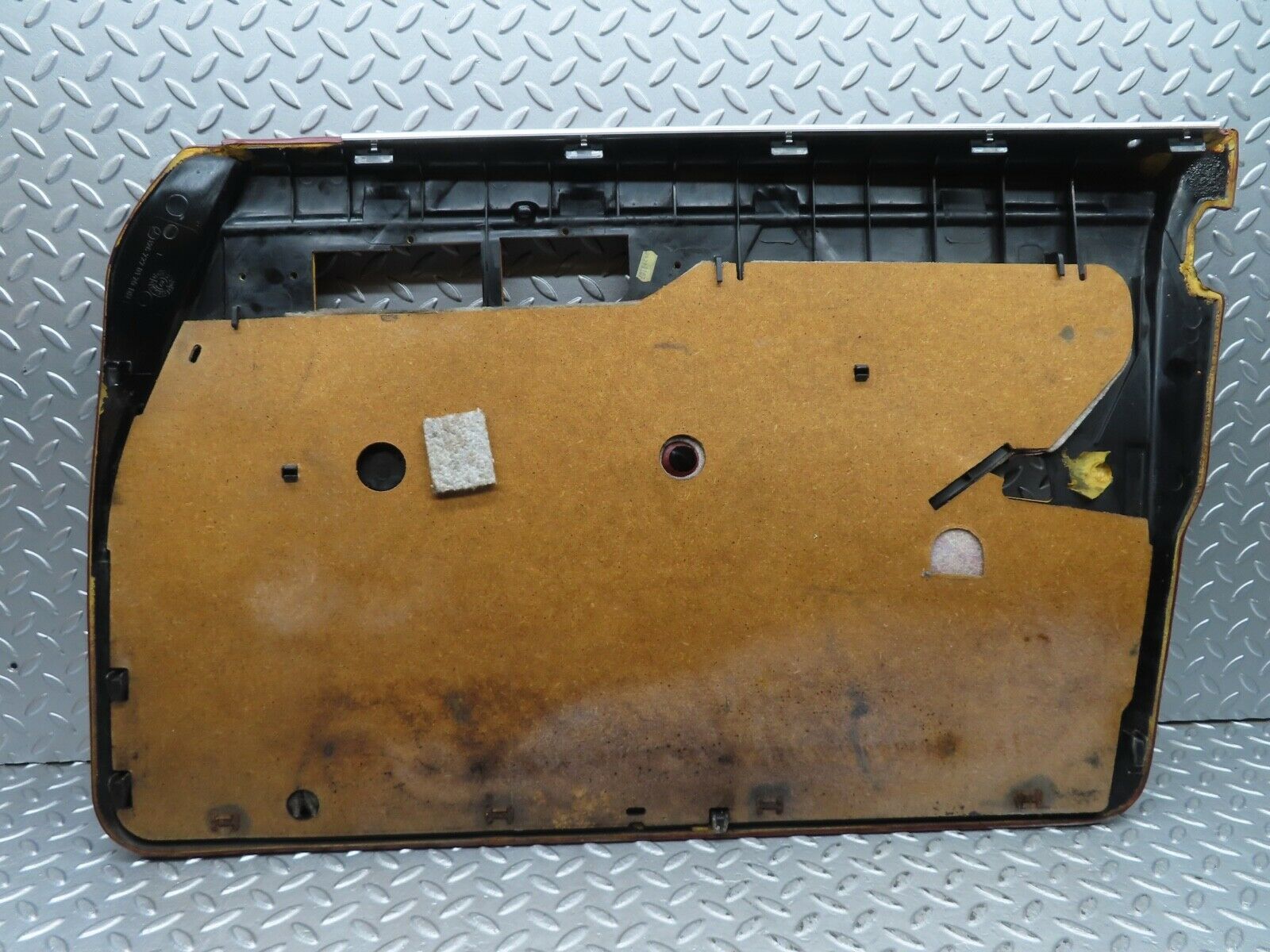 21458 Mercedes-Benz W126 300SE Front Left Door Card Burgundy Red 1267270170