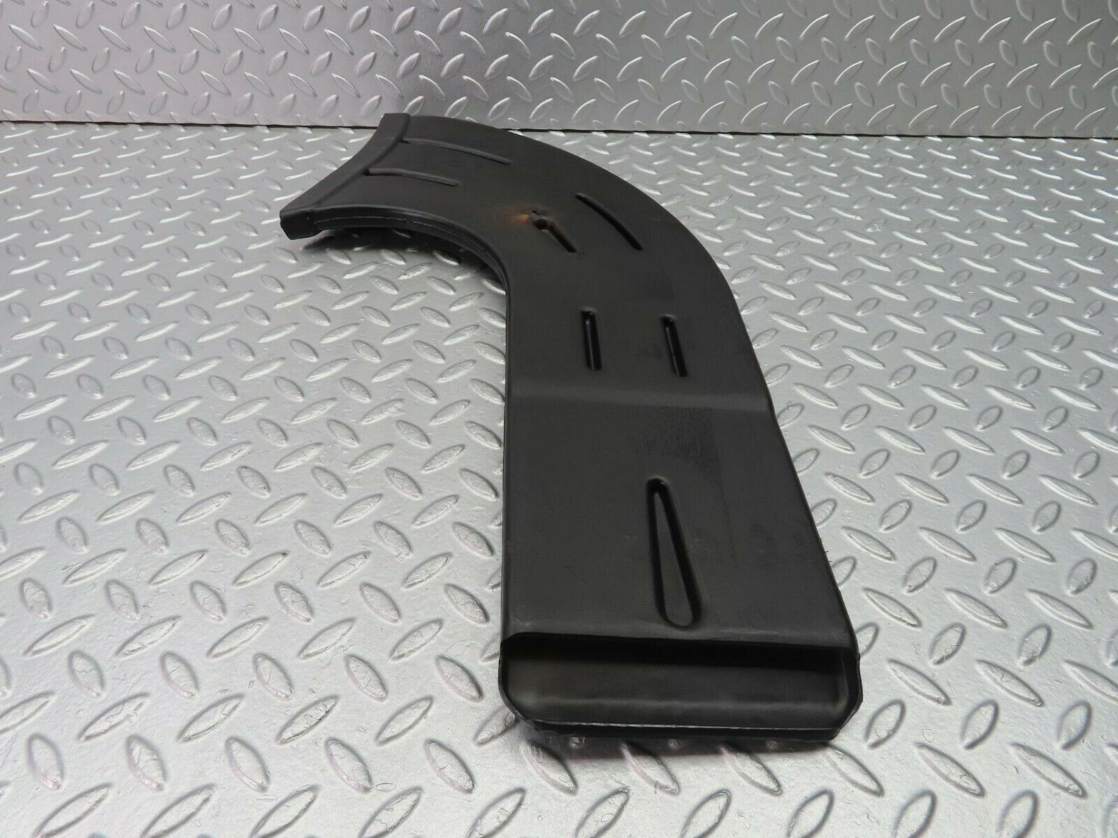 9905 Mercedes-Benz C123 230CE Coupe Heating Air Duct Left Side 1238310546